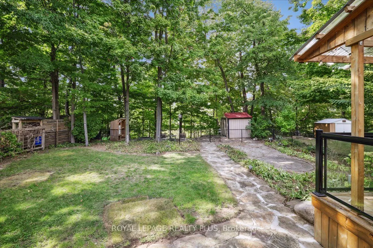 409 River Side Drive