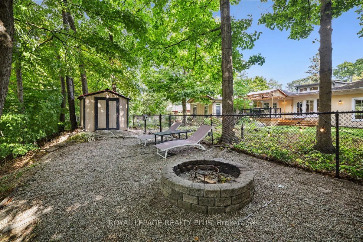 409 River Side Drive