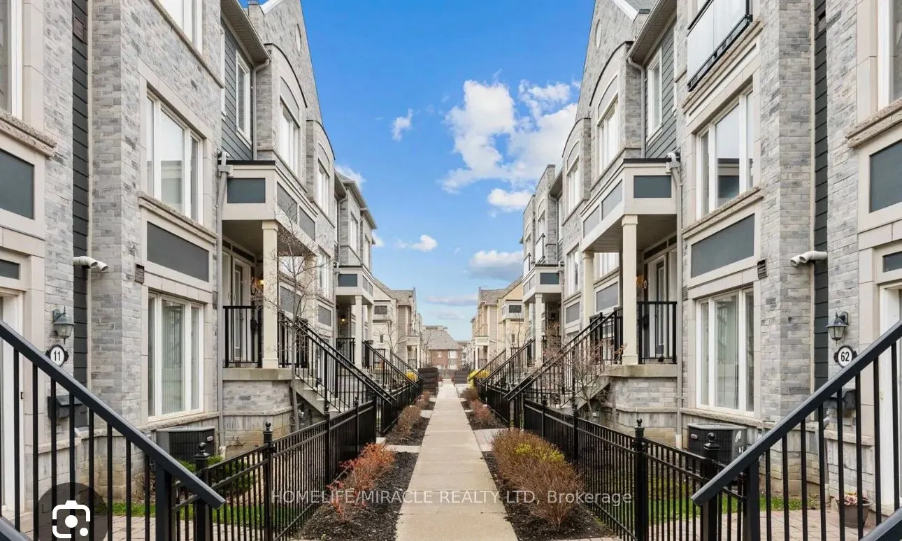 5055 Oscar Peterson Boulevard, #6