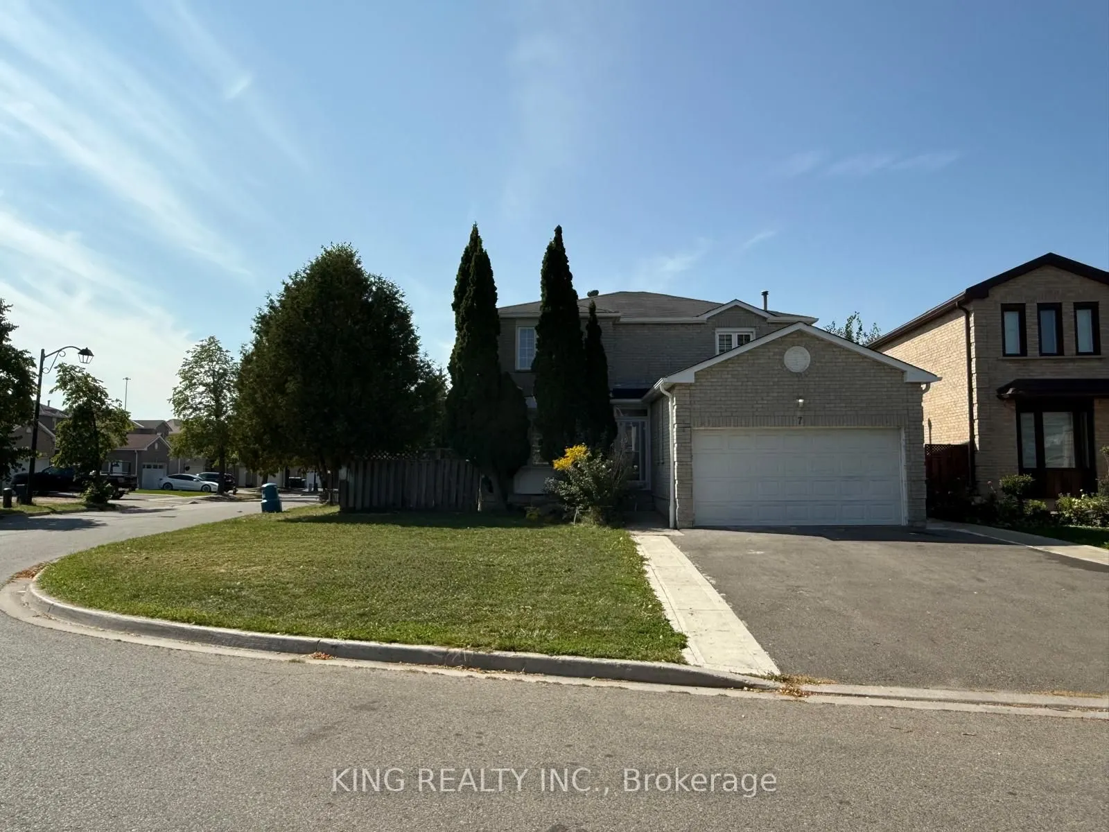 7 Clydesdale Circle