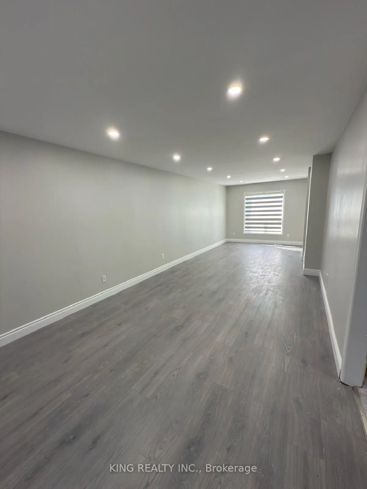 7 Clydesdale Circle