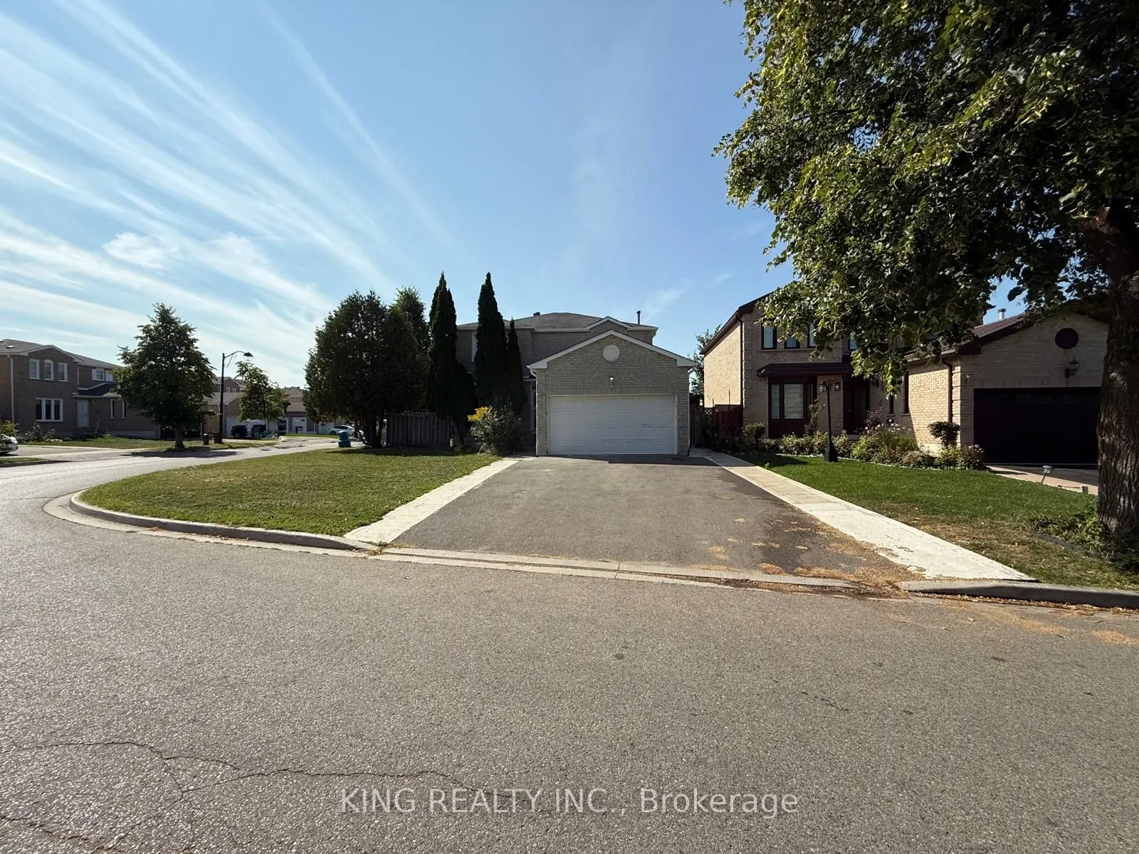 7 Clydesdale Circle