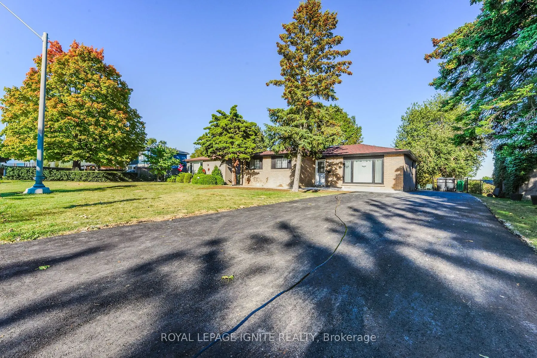 4 Drayton Crescent
