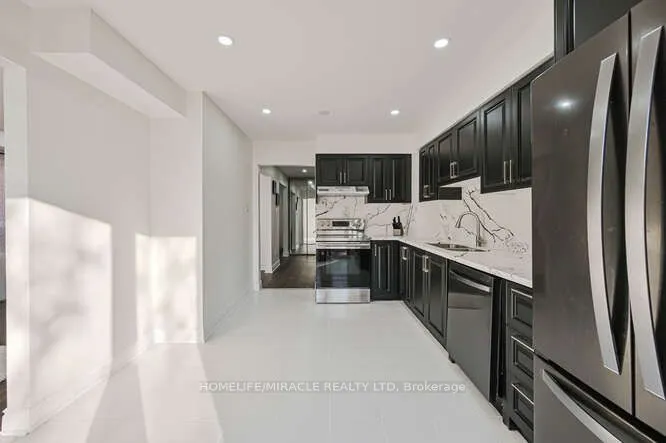 66 Metzak Drive