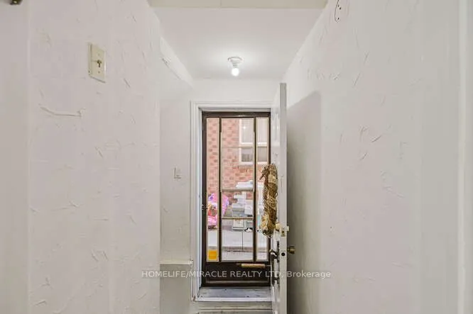 66 Metzak Drive