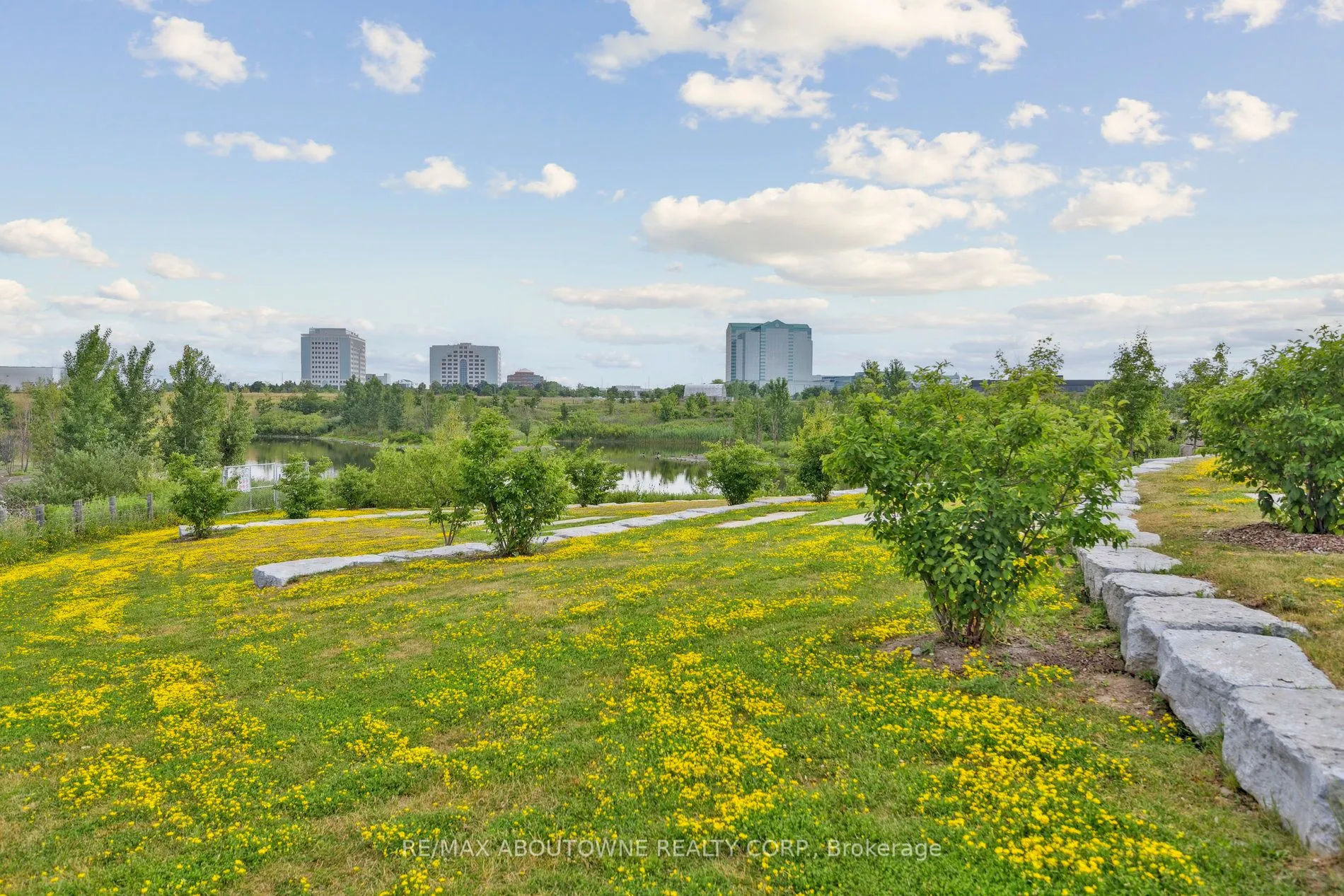320 Matheson Boulevard W, #211-B