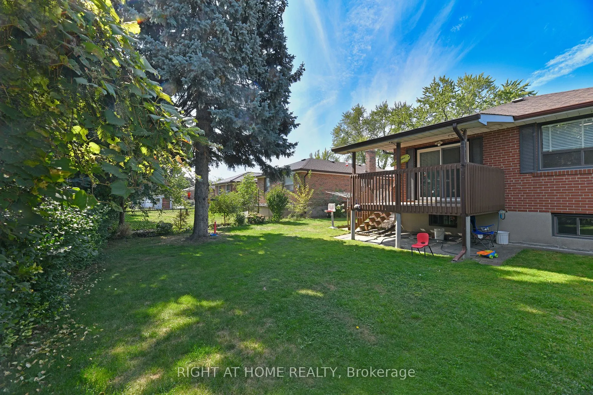 1033 Islington Avenue