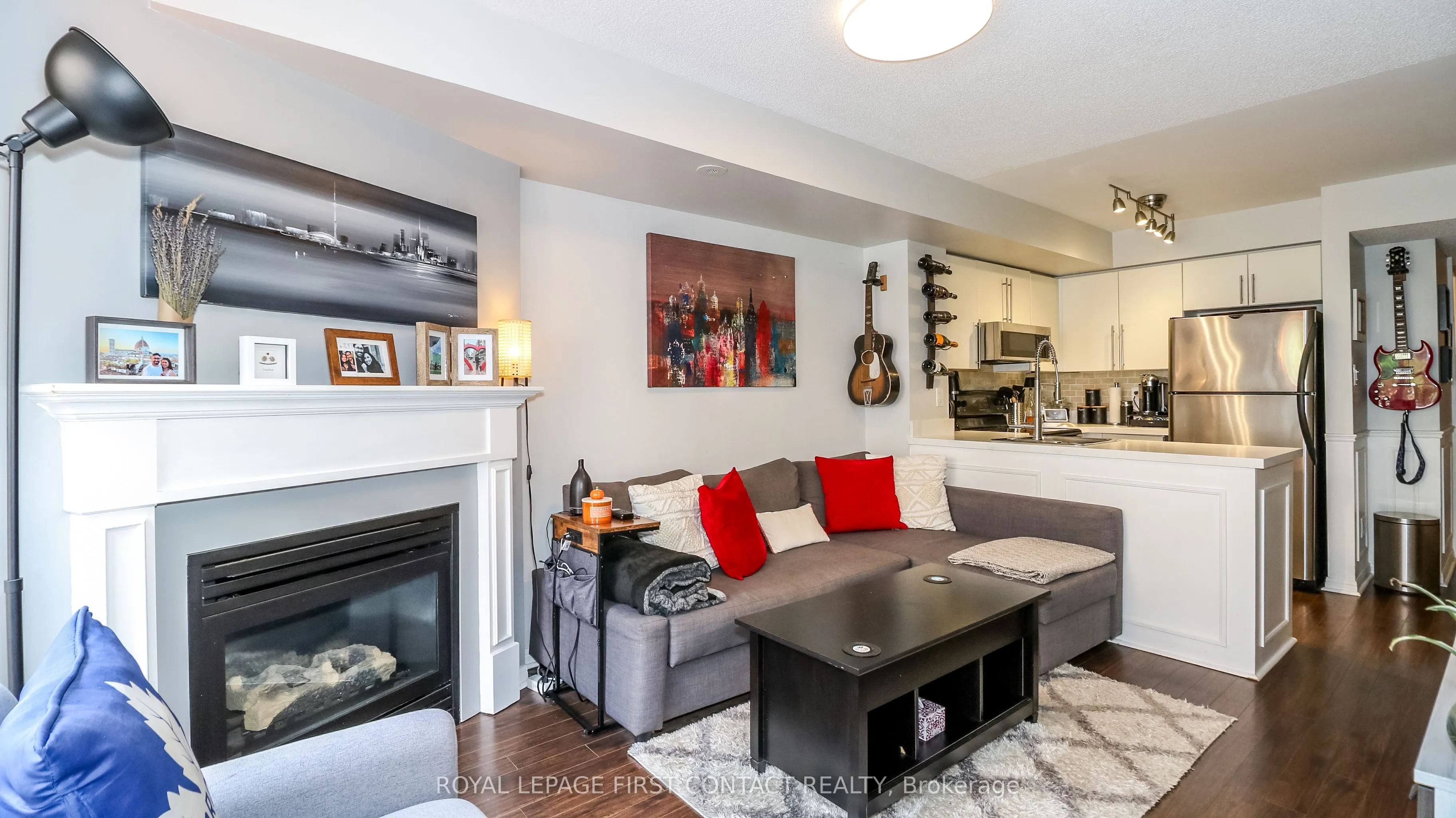 10 Laidlaw Street, #719