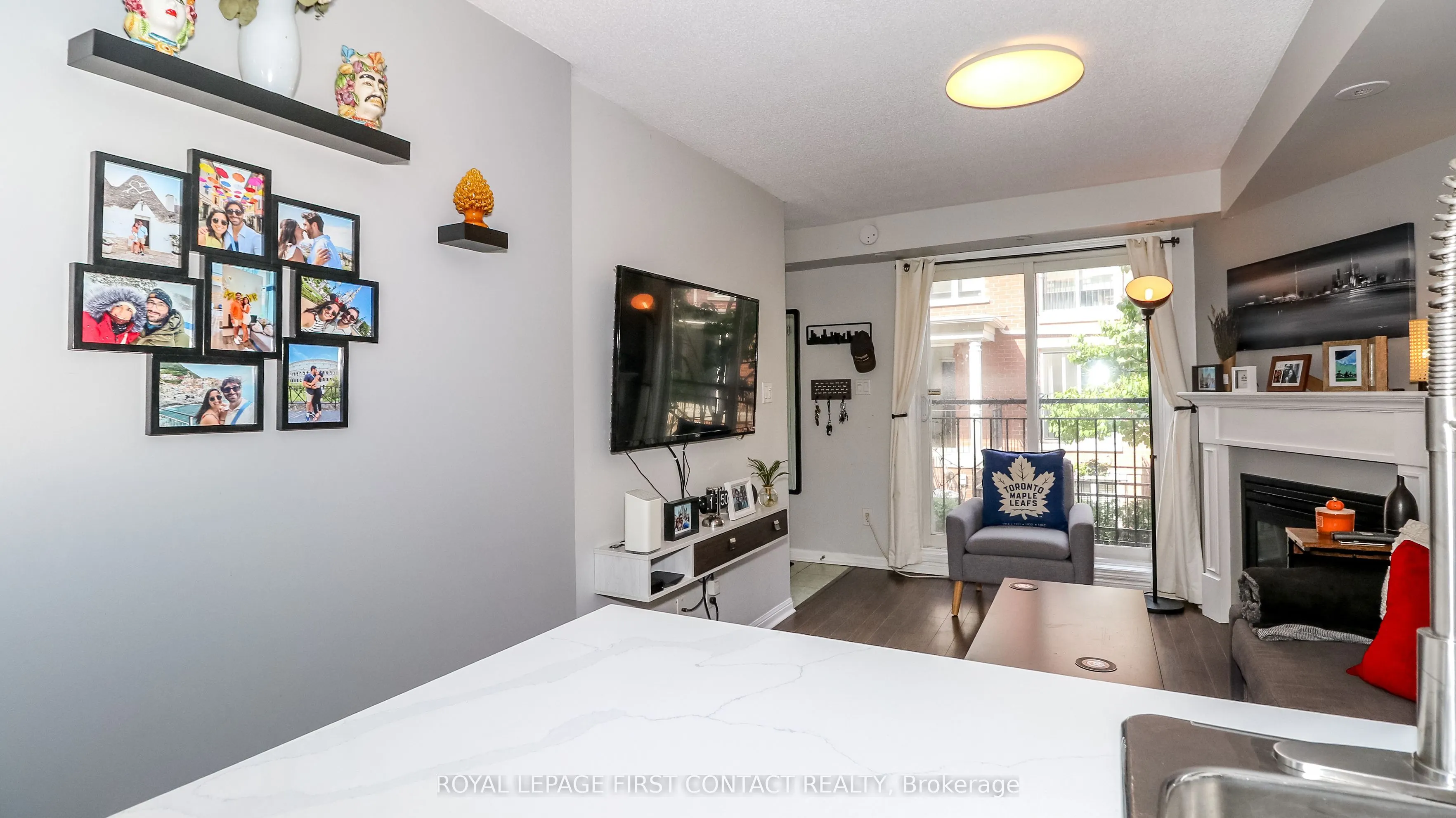 10 Laidlaw Street, #719