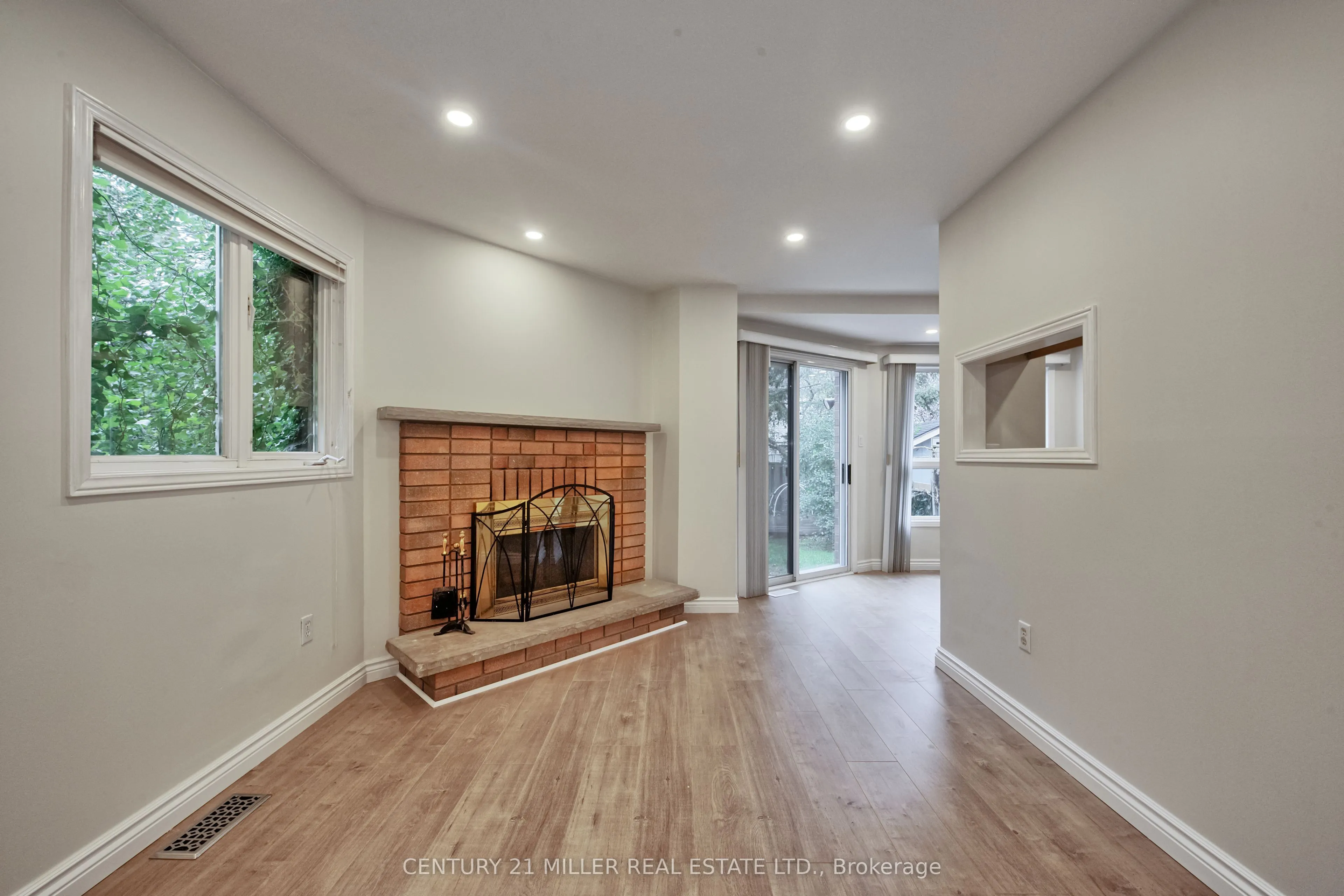 1165 Leewood Drive