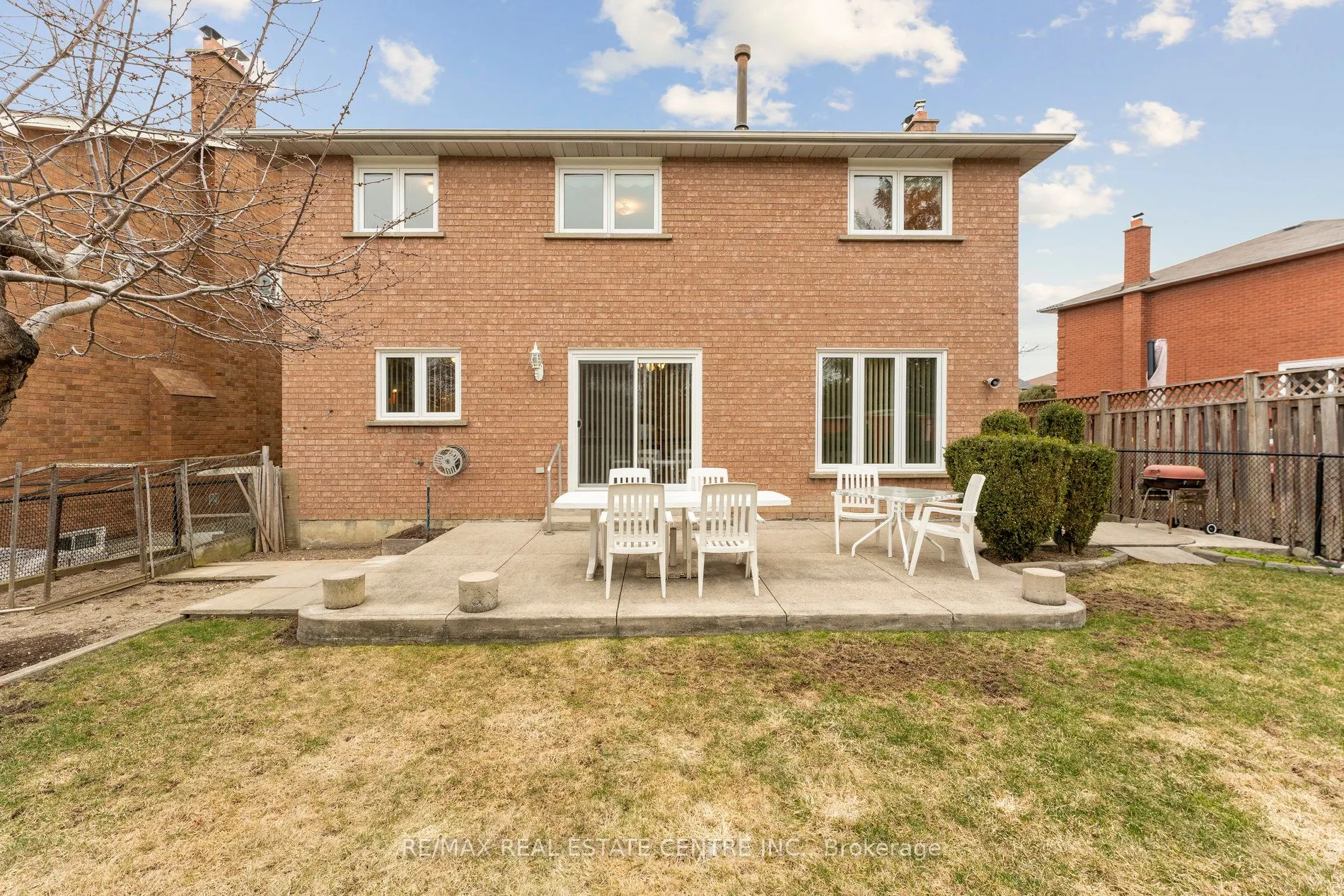 56 Canarvan Court