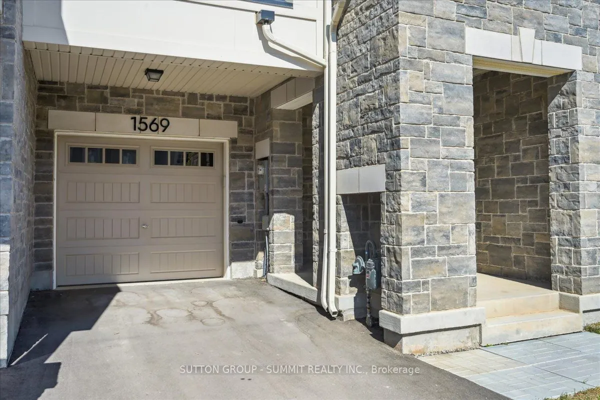 1569 Denison Place