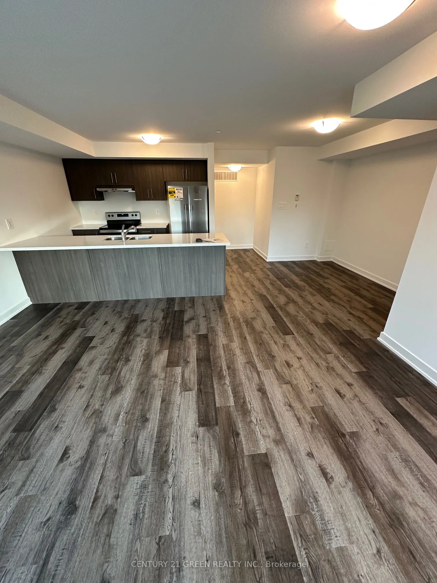 55 Romilly Avenue, #17