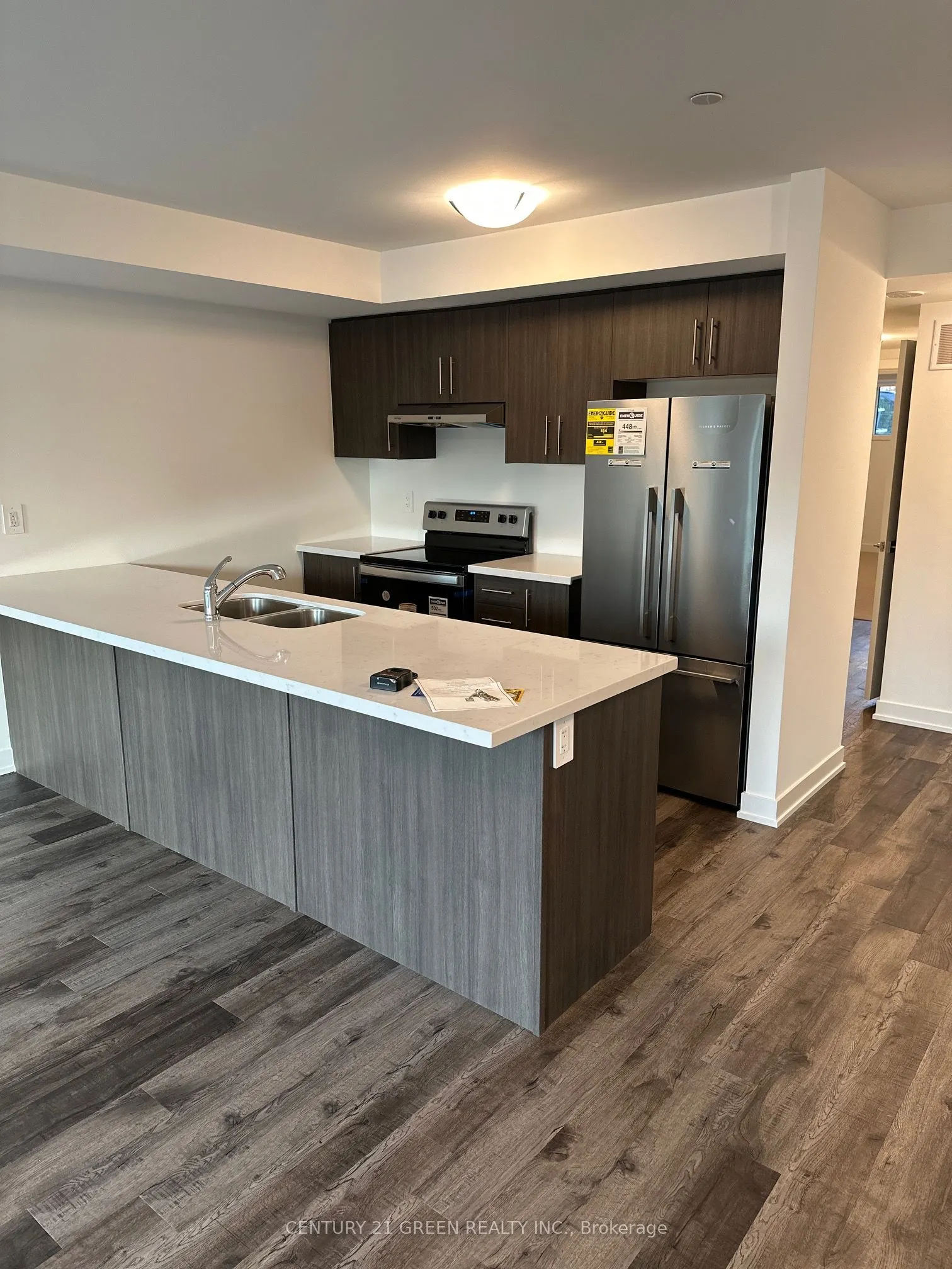 55 Romilly Avenue, #17