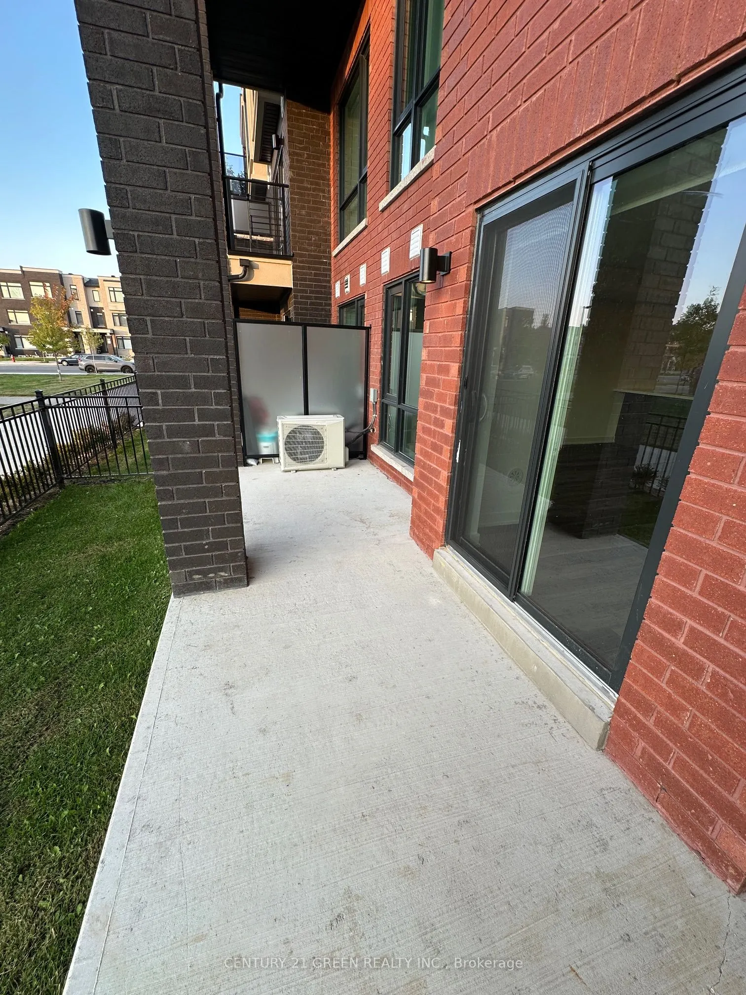 55 Romilly Avenue, #17