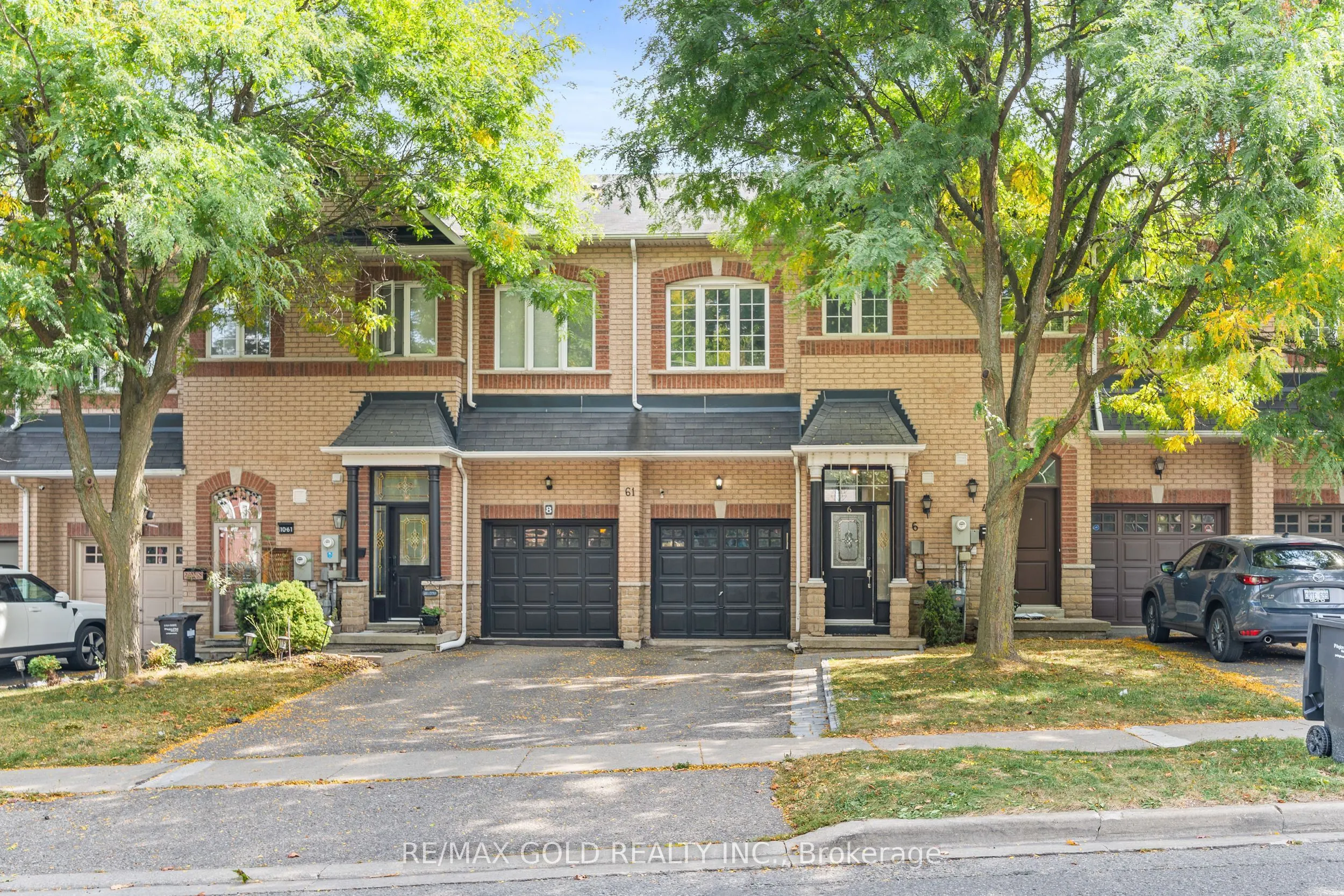 61 Nelson Street W, #6