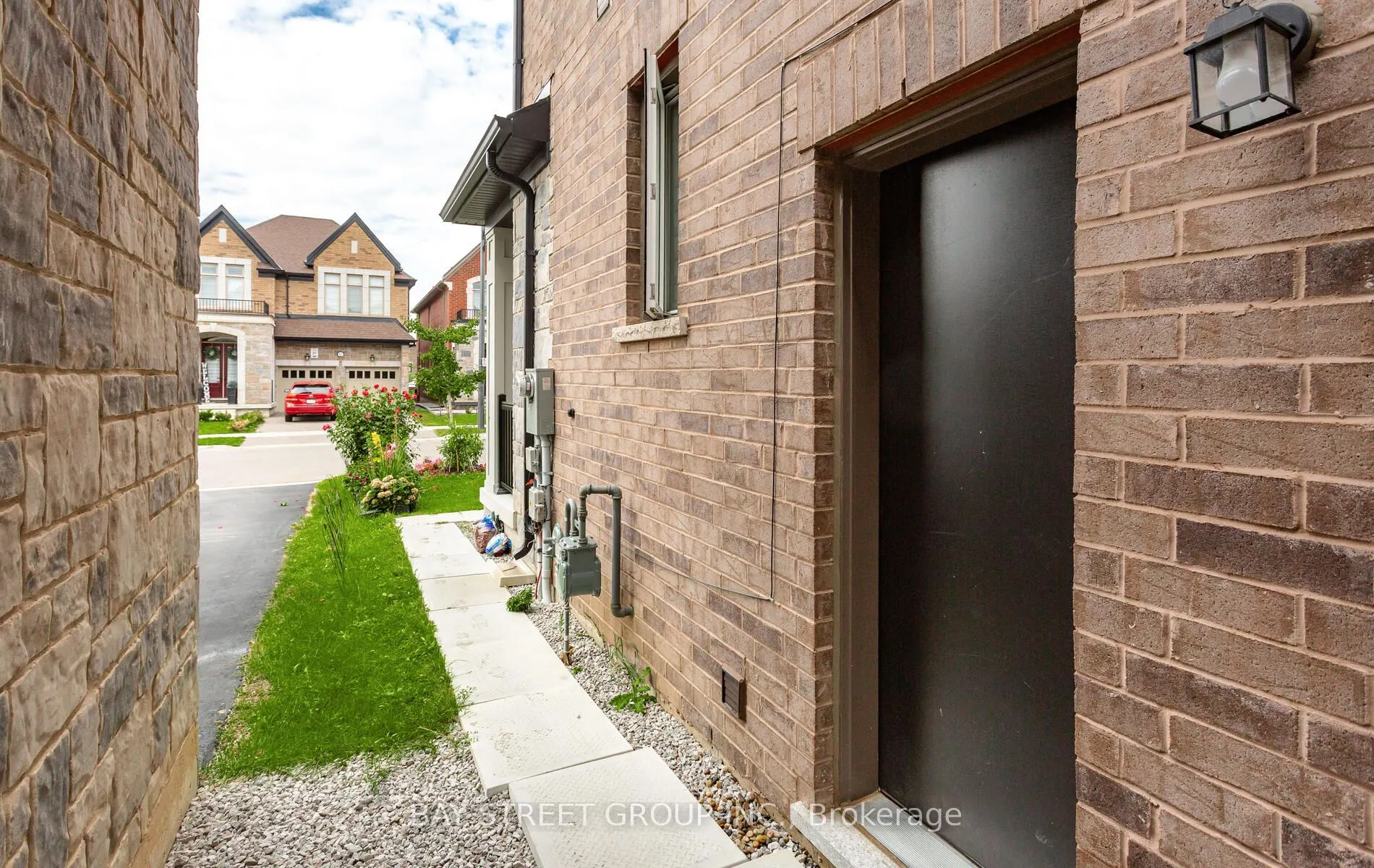 482 Parent Place