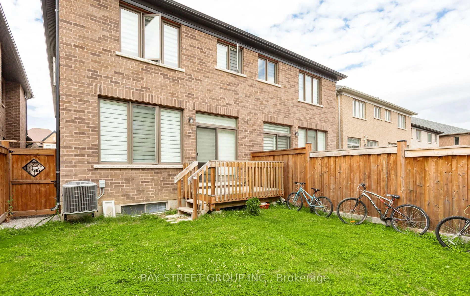 482 Parent Place