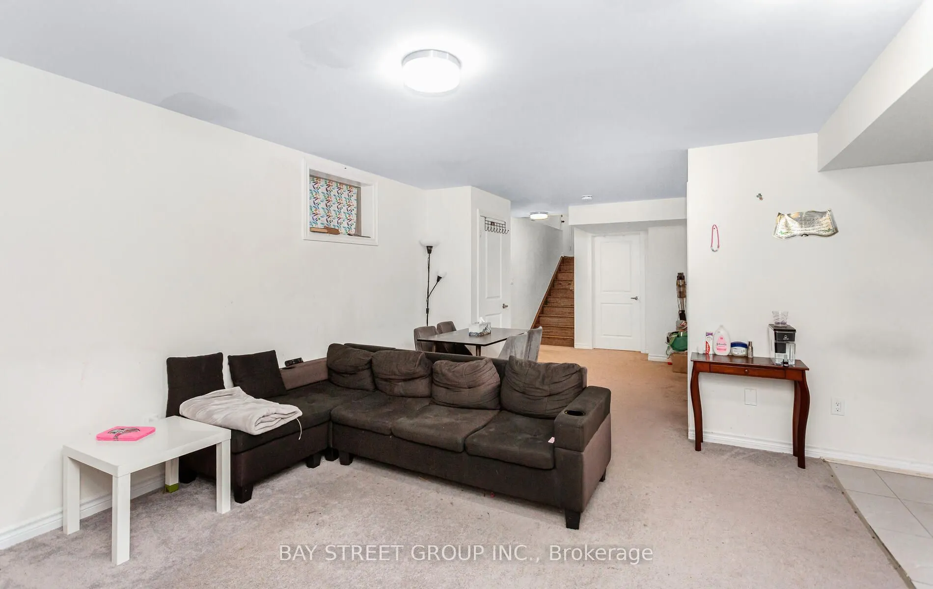 482 Parent Place