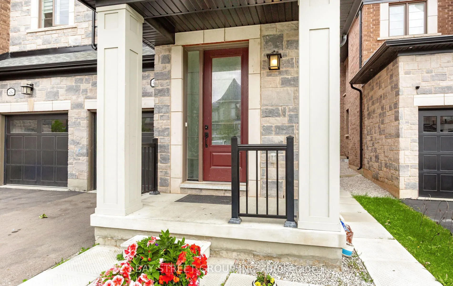 482 Parent Place