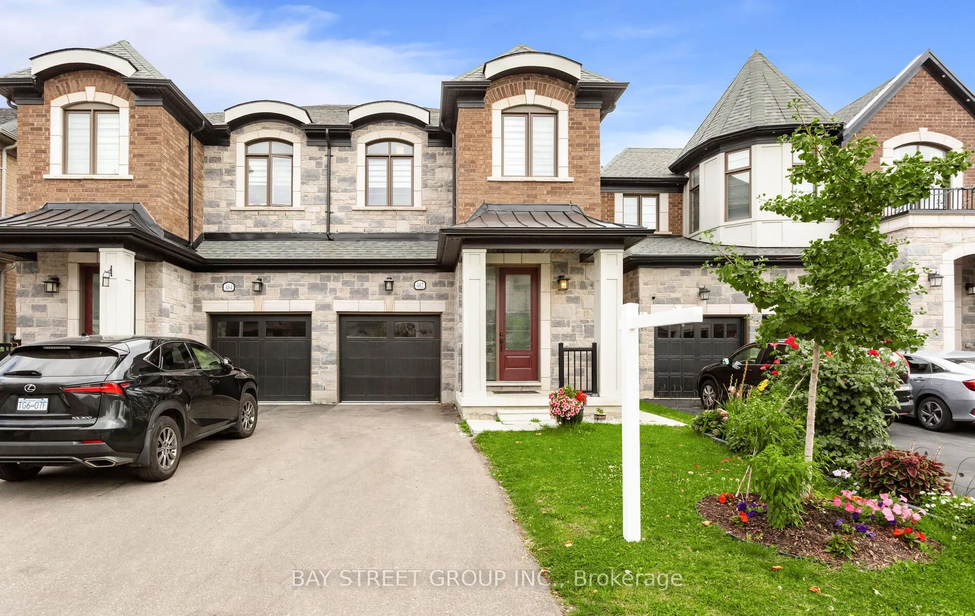 482 Parent Place