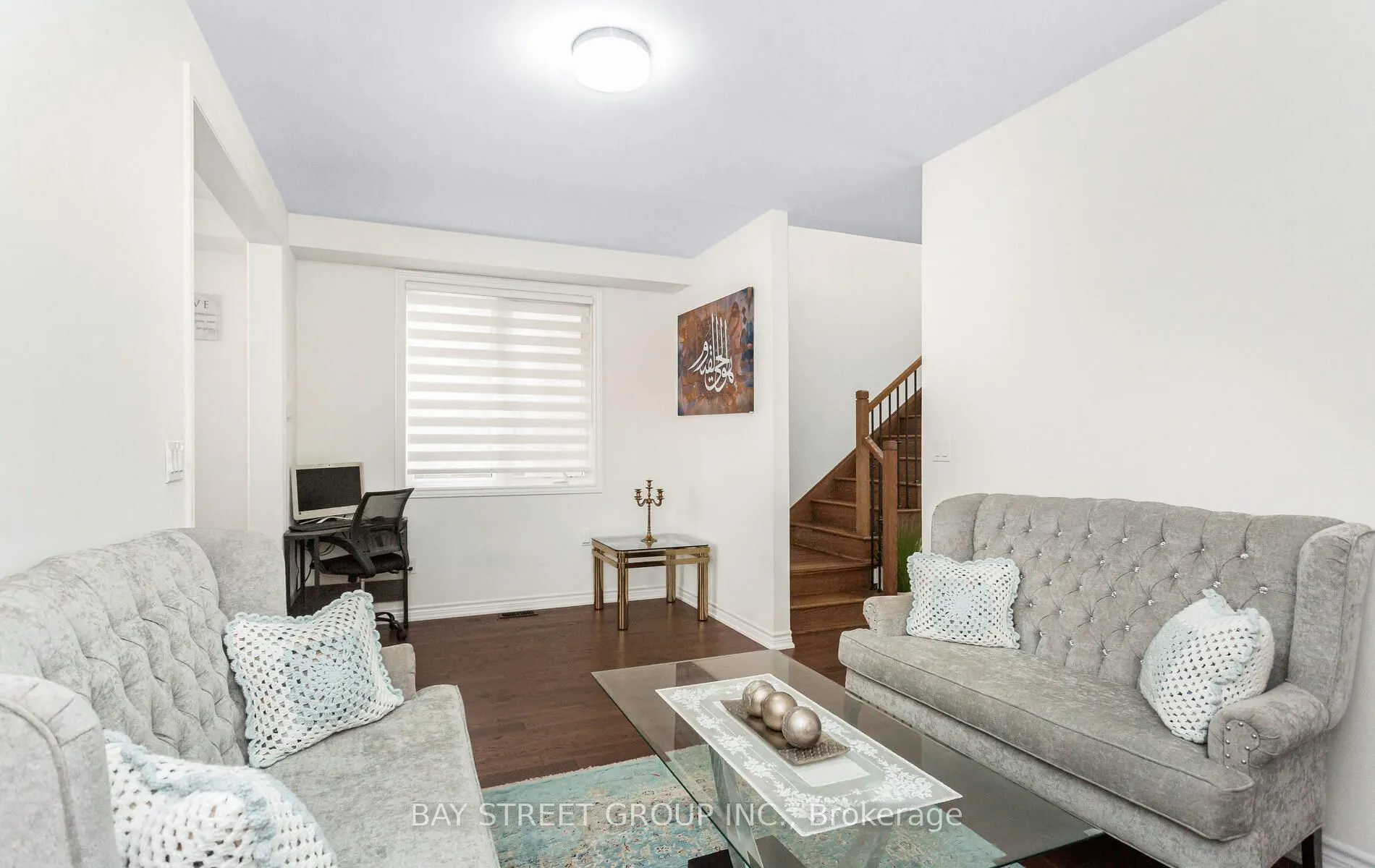 482 Parent Place