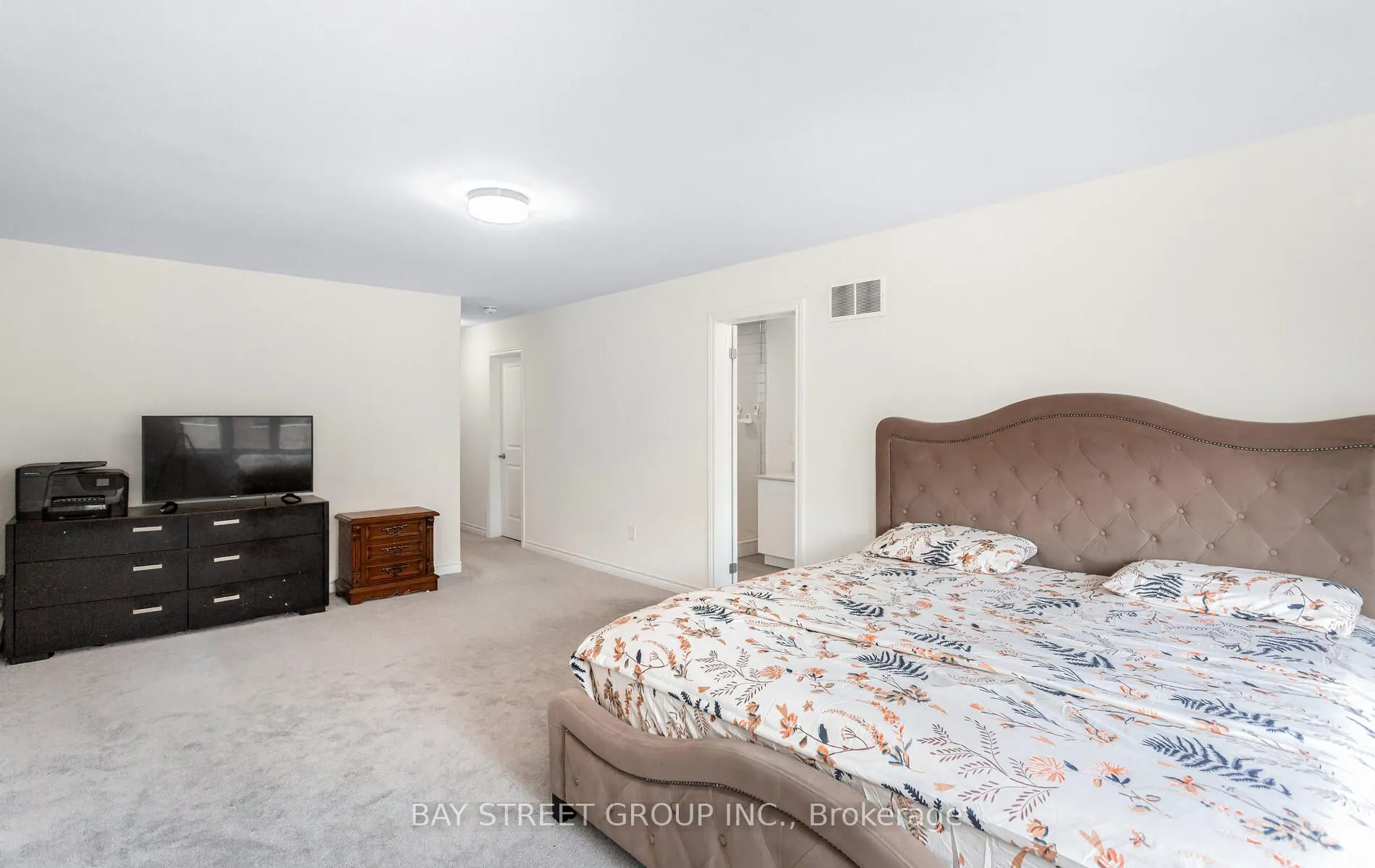 482 Parent Place