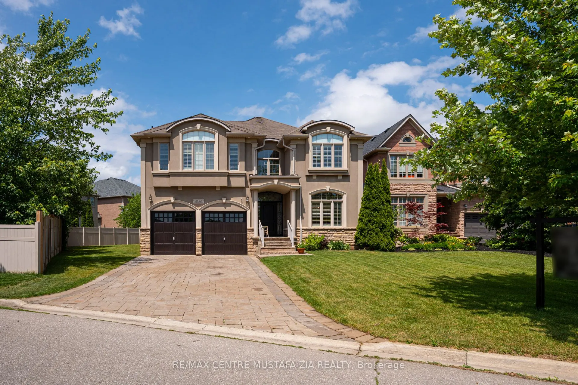 2522 Lyndhurst Drive