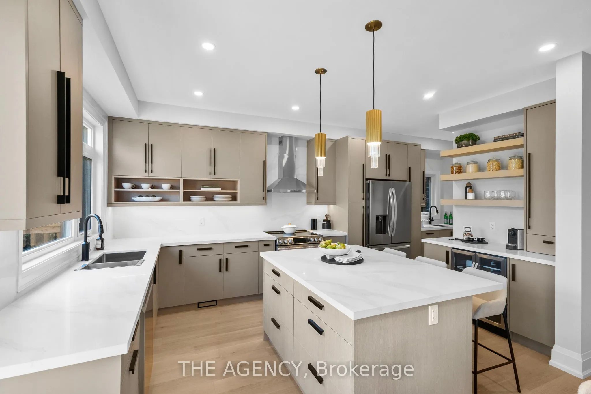 41 St Andrews Boulevard