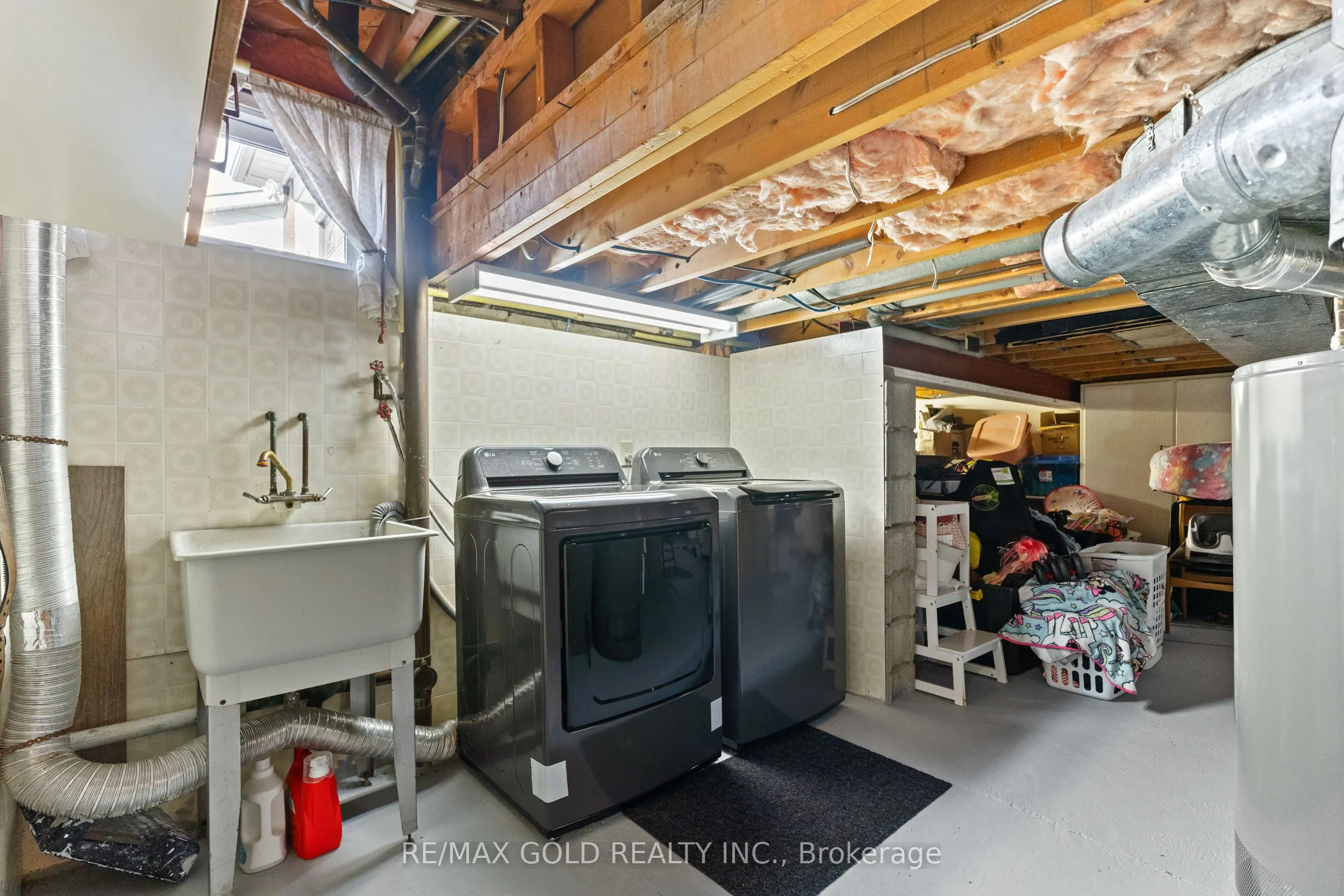 27 Burgby Avenue