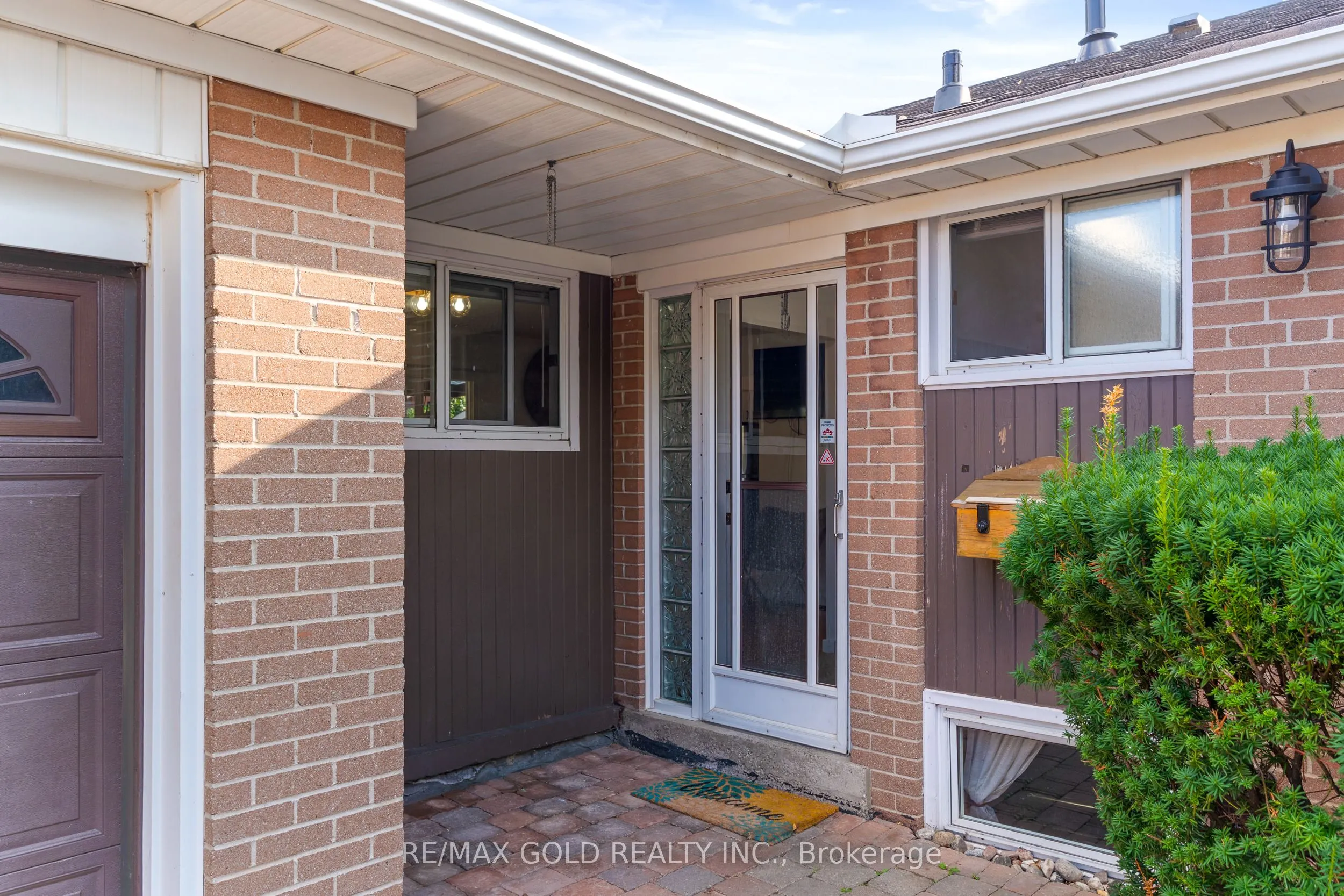 27 Burgby Avenue
