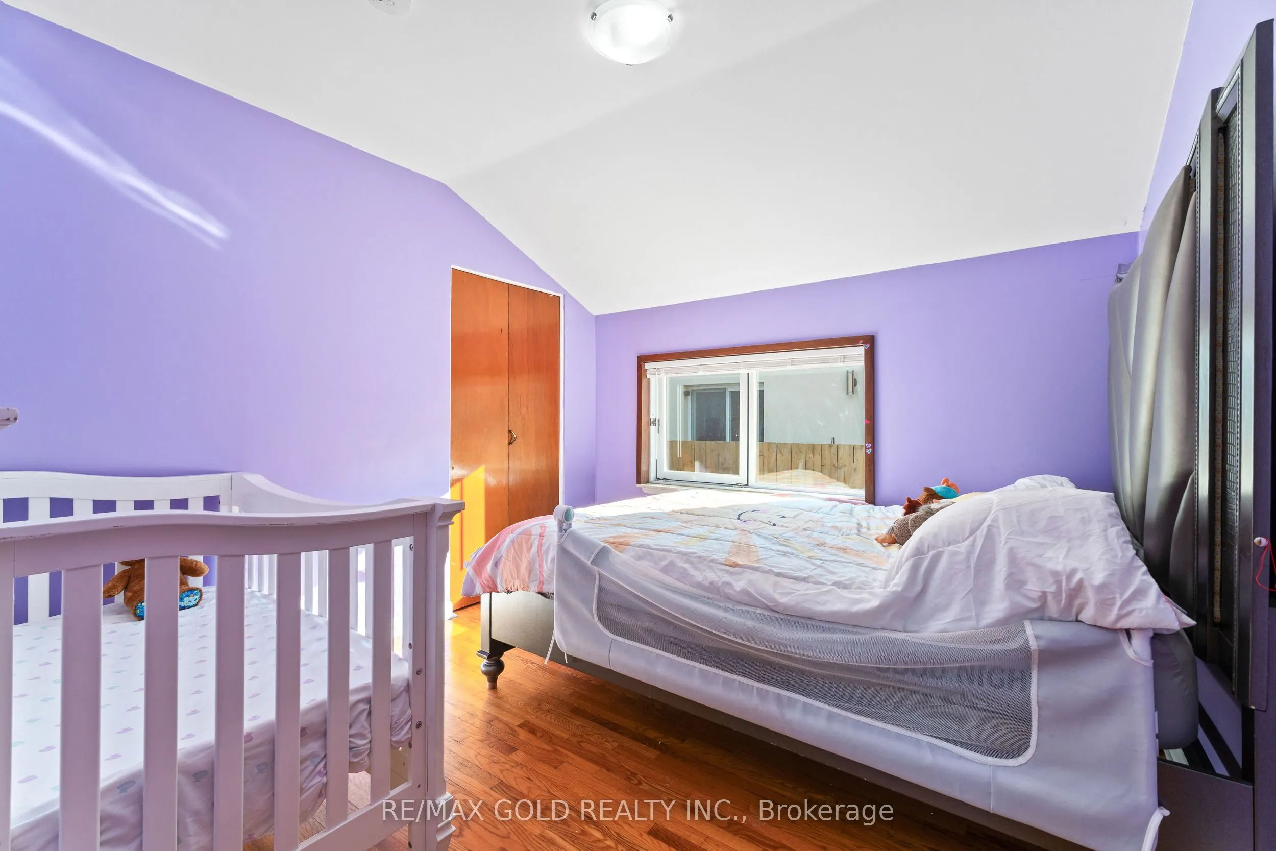 27 Burgby Avenue