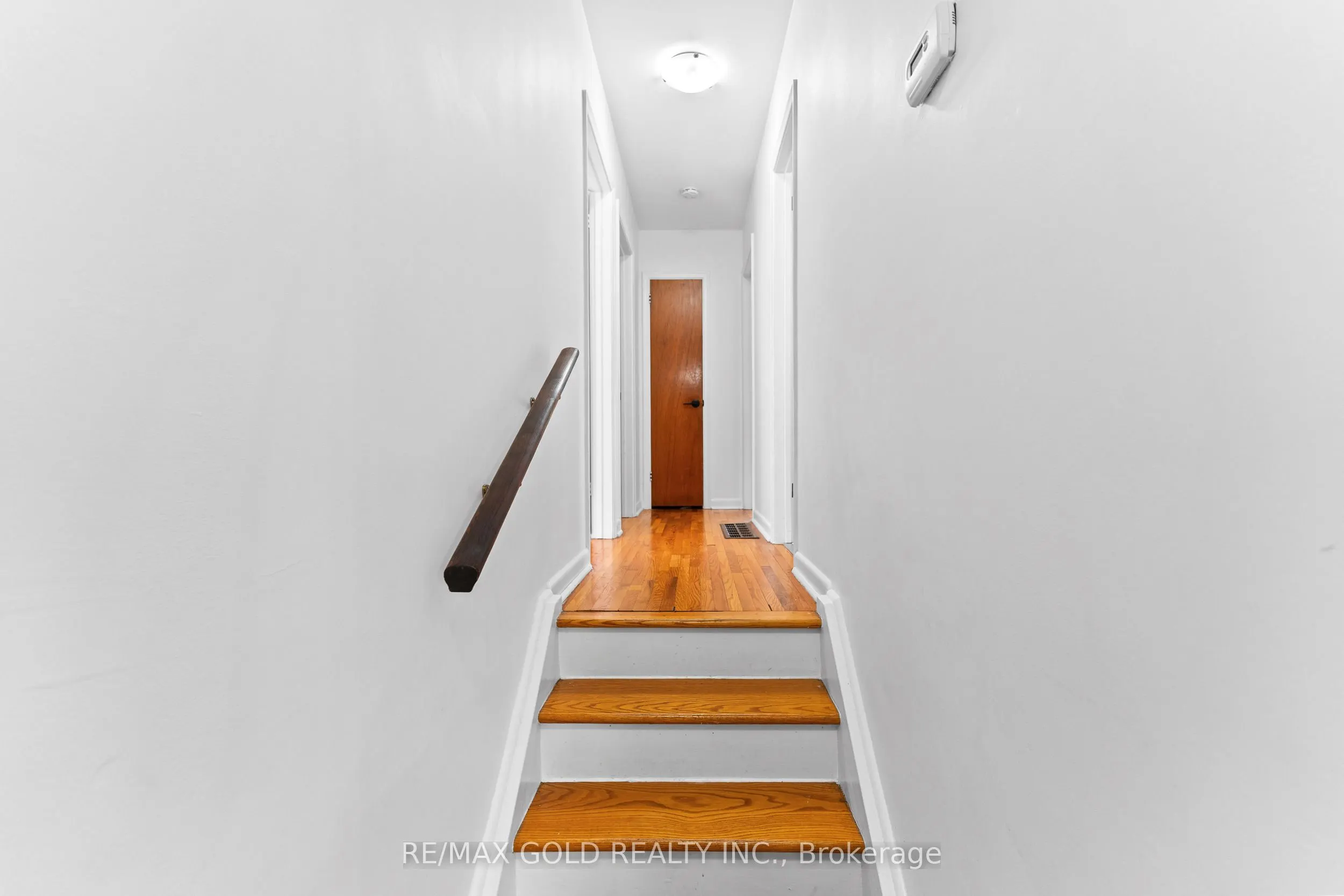 27 Burgby Avenue