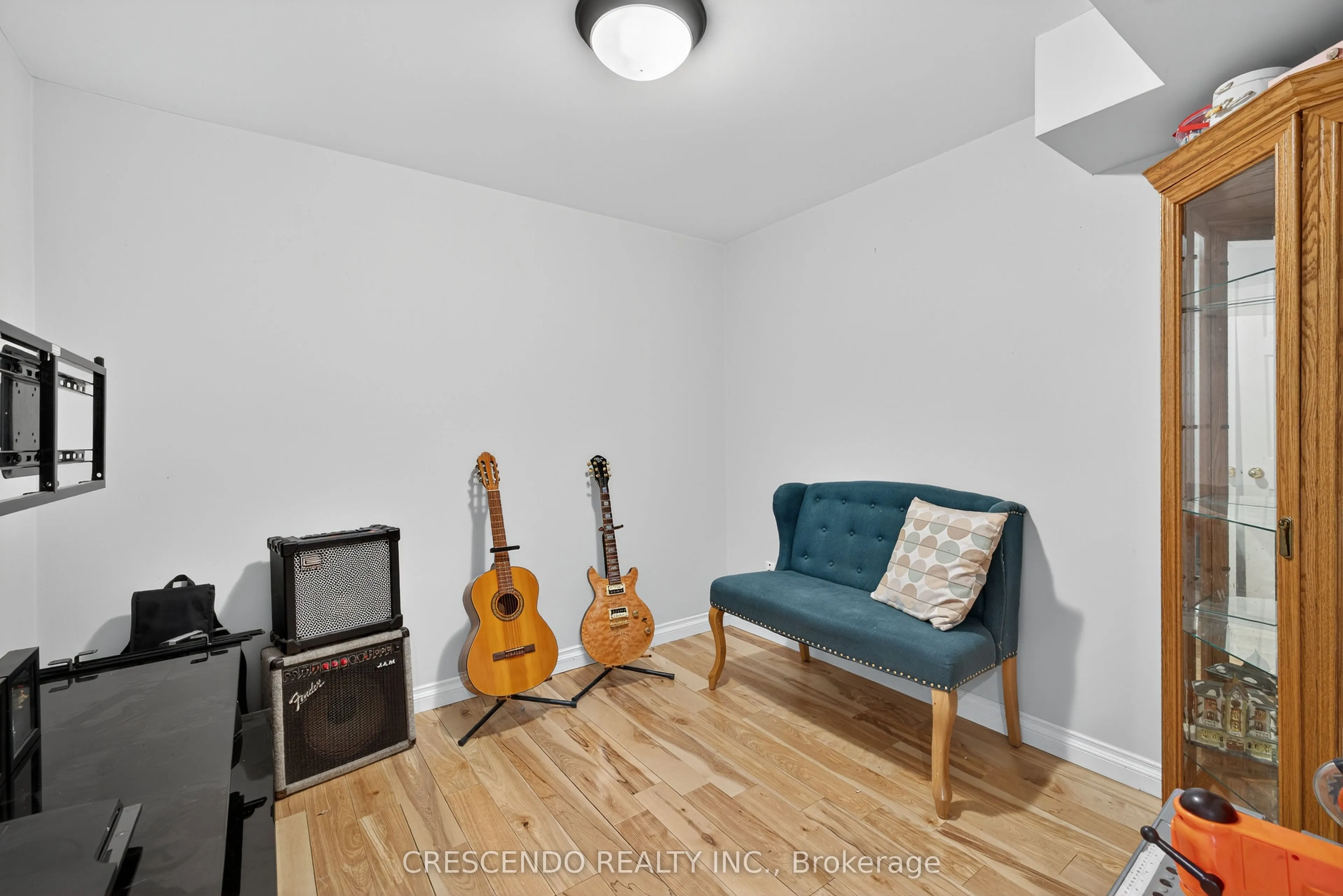 47 Frank Johnston Road