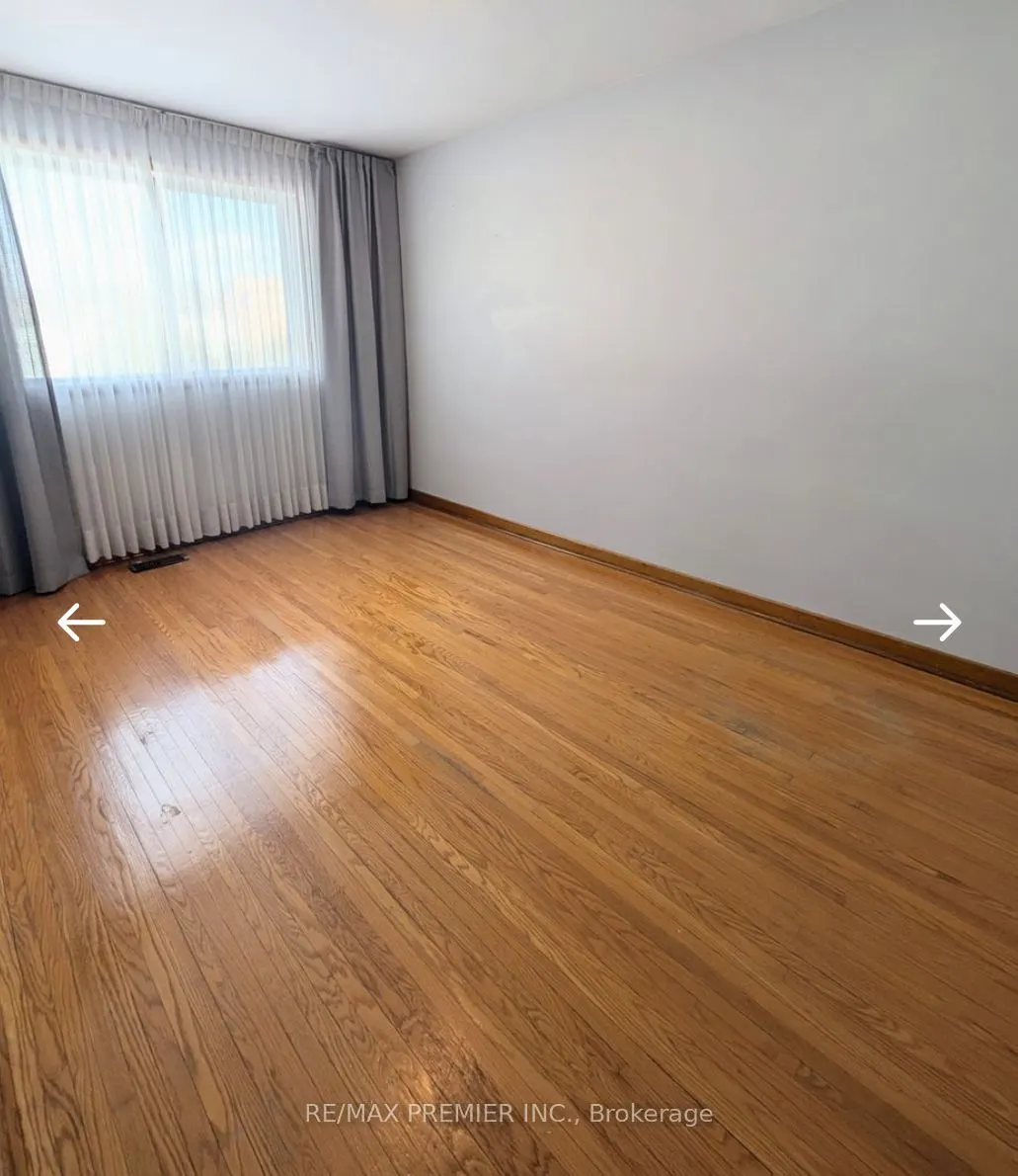 71 Sorlyn Avenue, #Main Floor