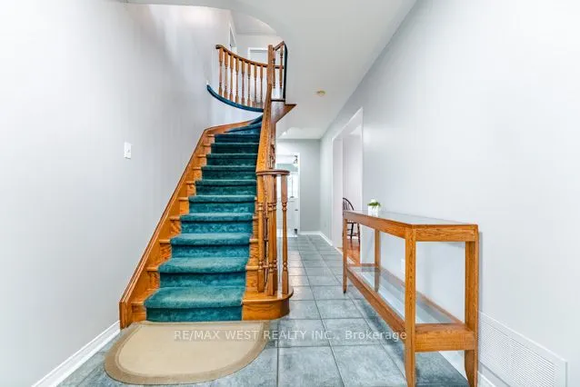 57 Creekwood Drive