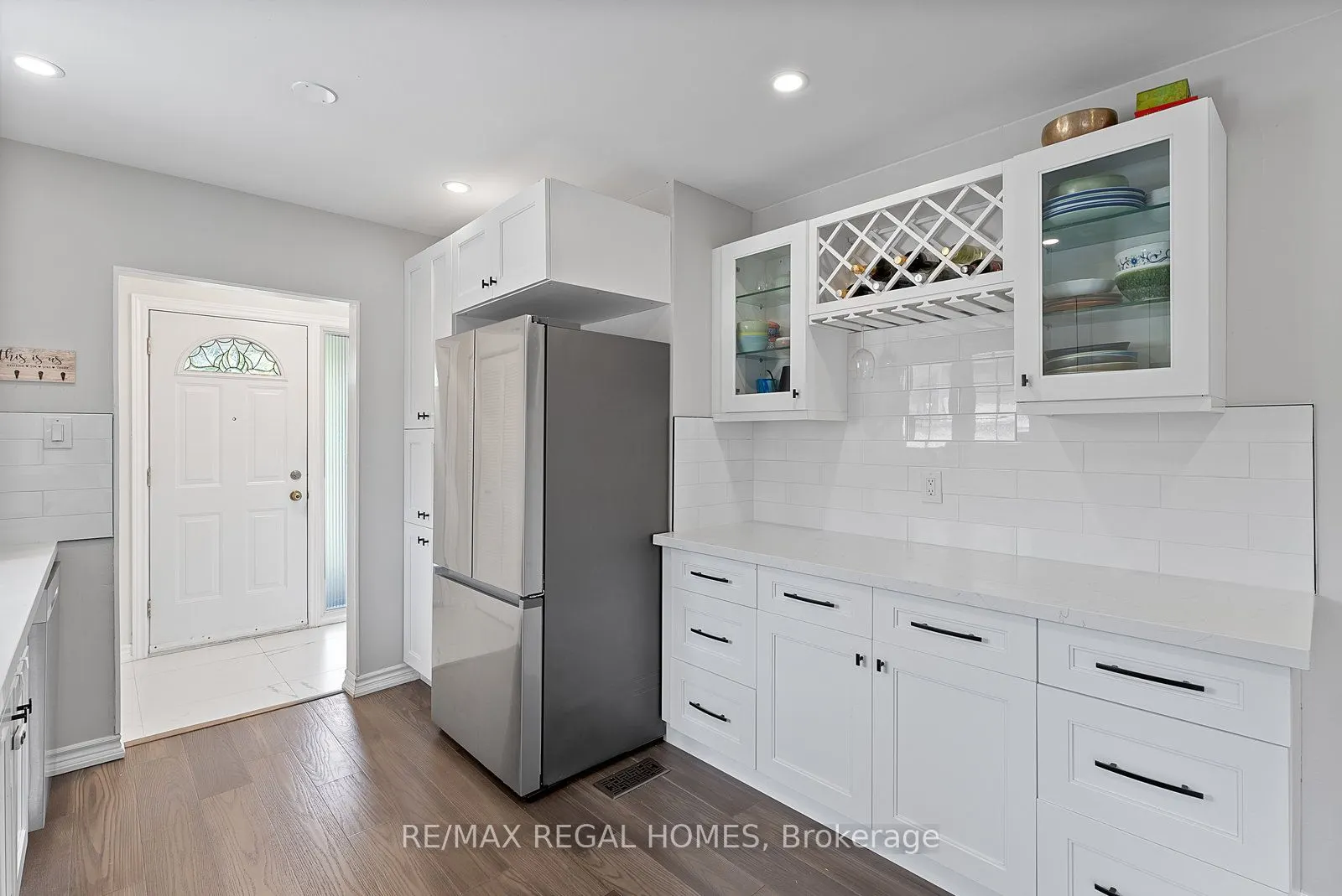 2515 Padstow Crescent