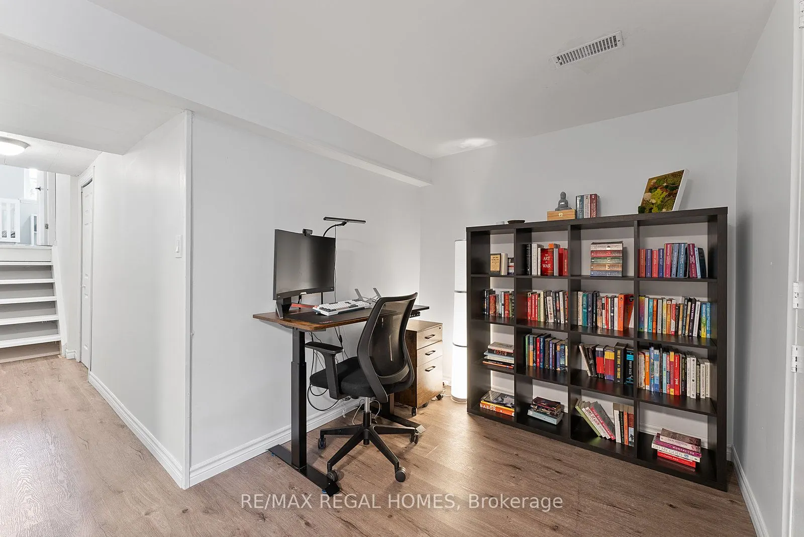 2515 Padstow Crescent