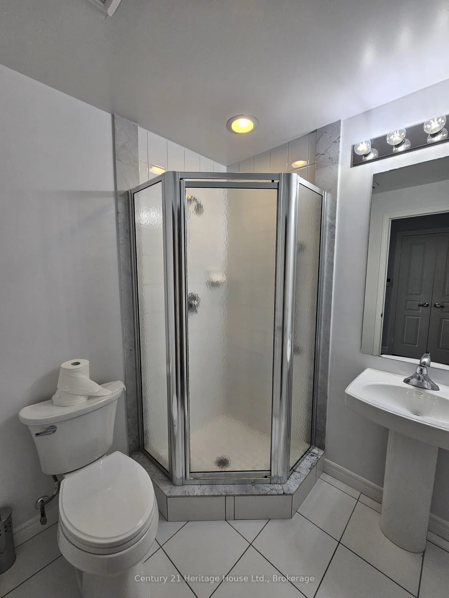 5 Marine Parade Drive, #312