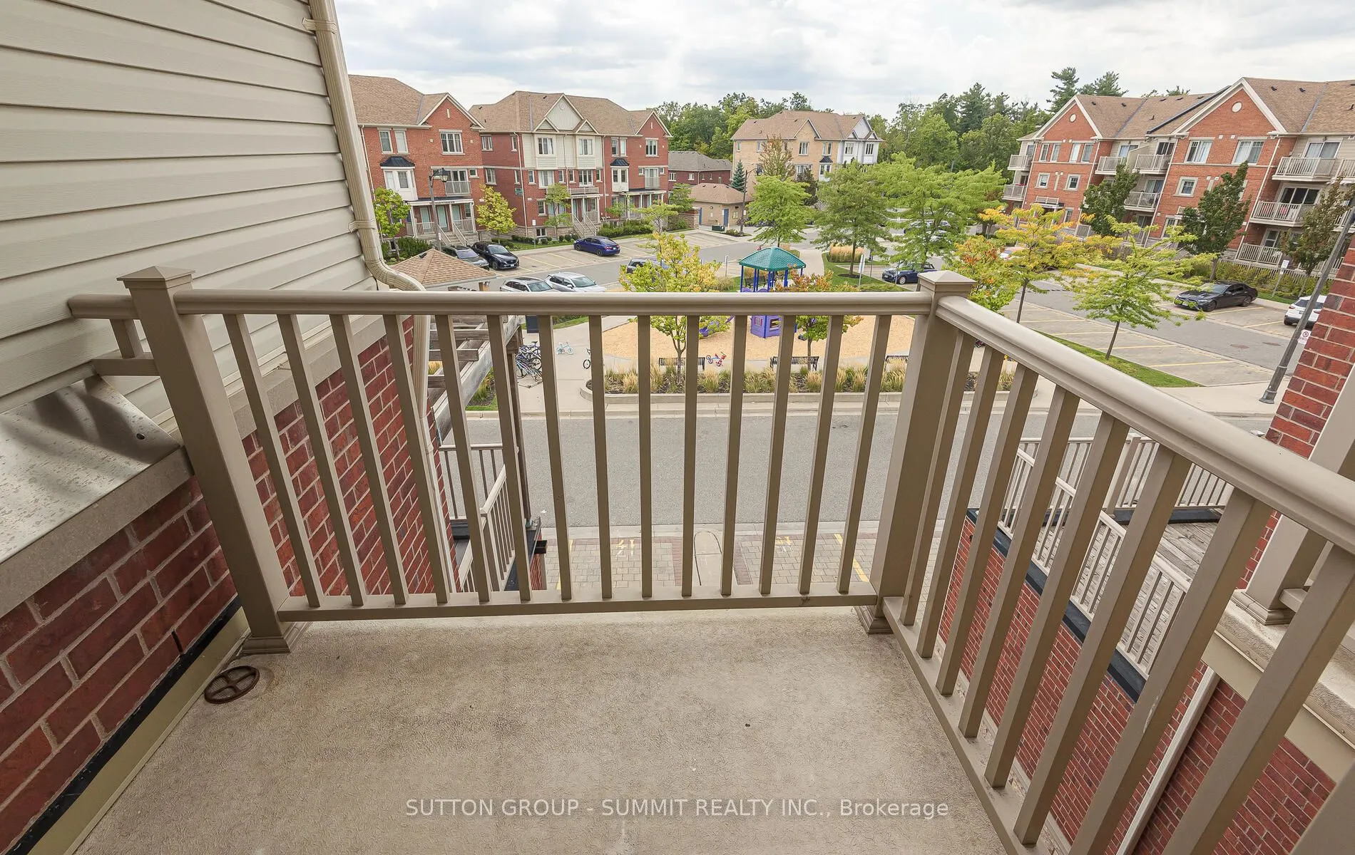 3088 Thomas Street, #8