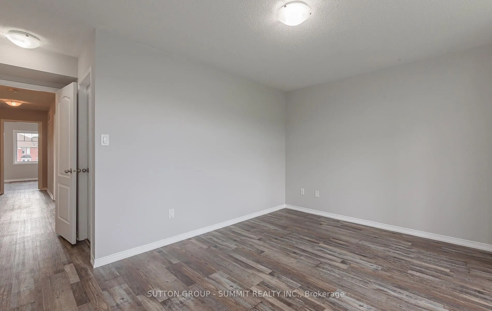3088 Thomas Street, #8