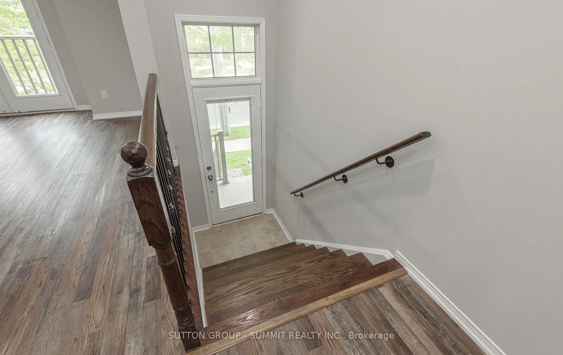 3088 Thomas Street, #8