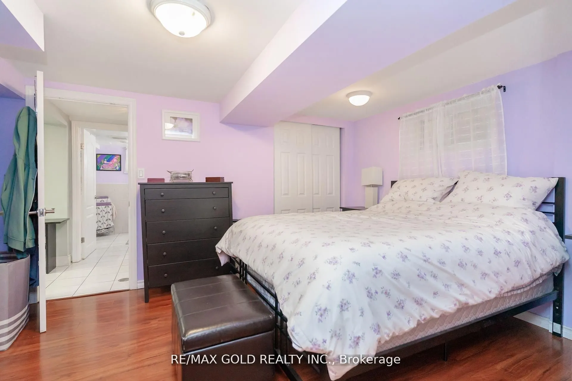 9 Ashwood Crescent