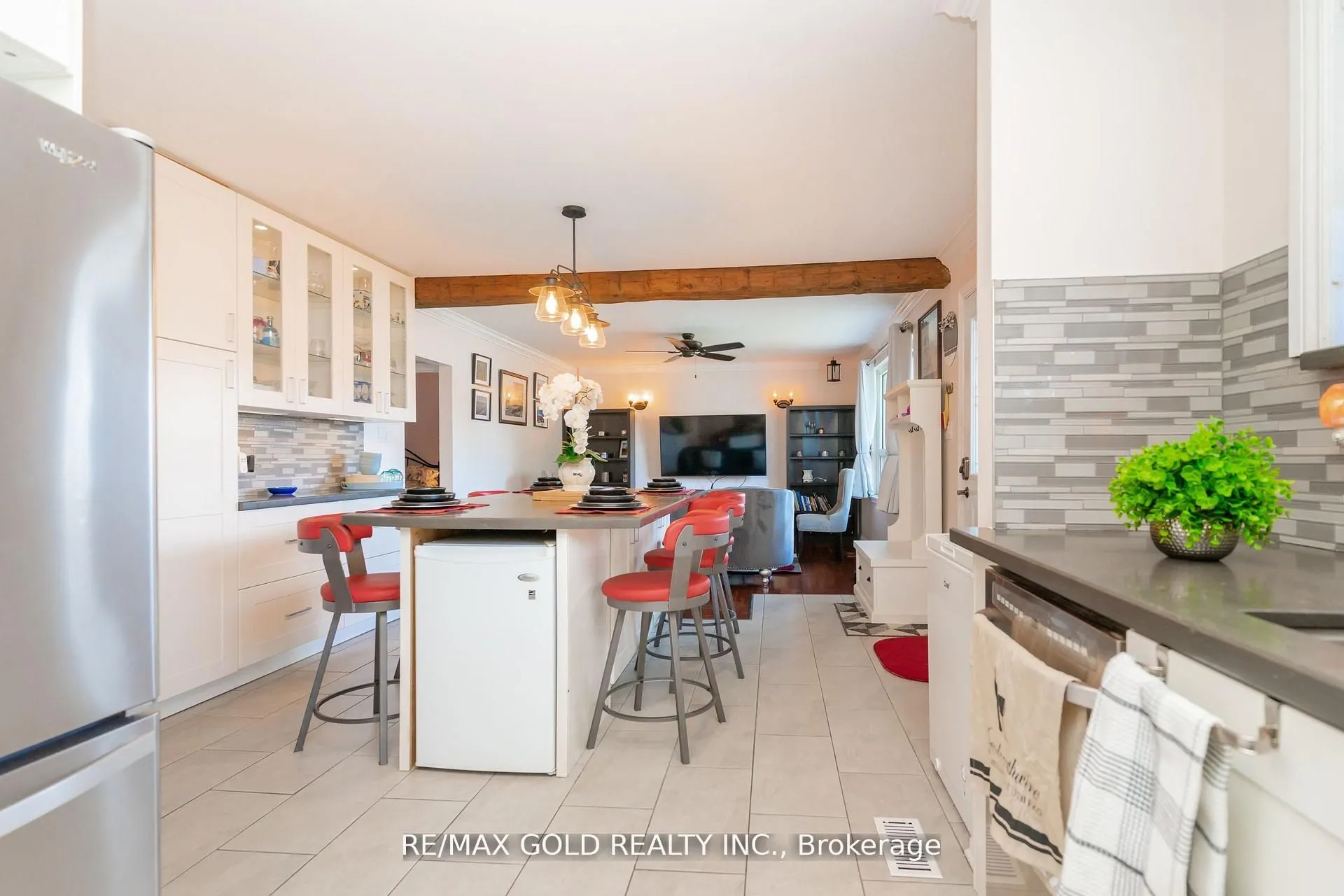 9 Ashwood Crescent