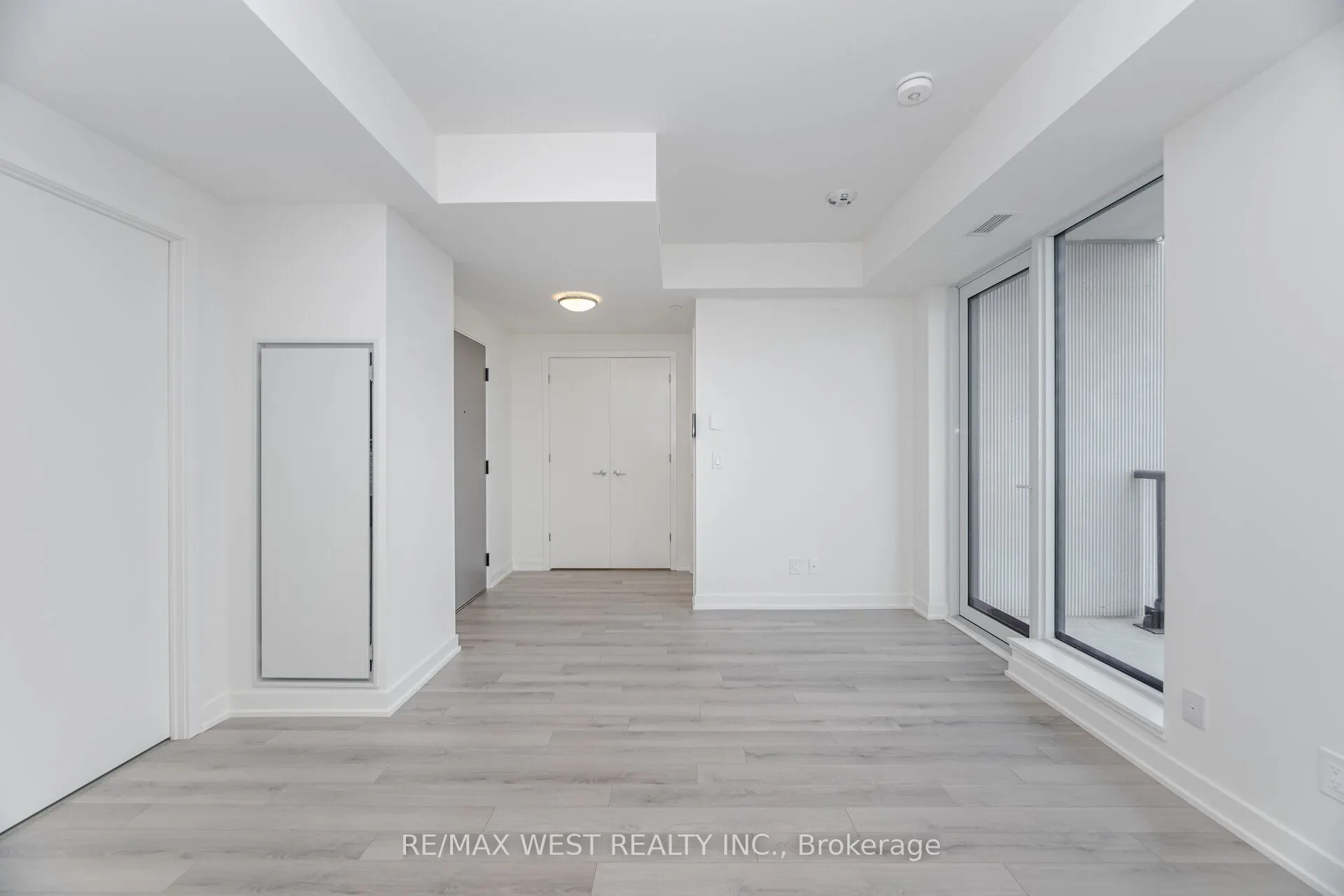 3079 Trafalgar Road, #1508