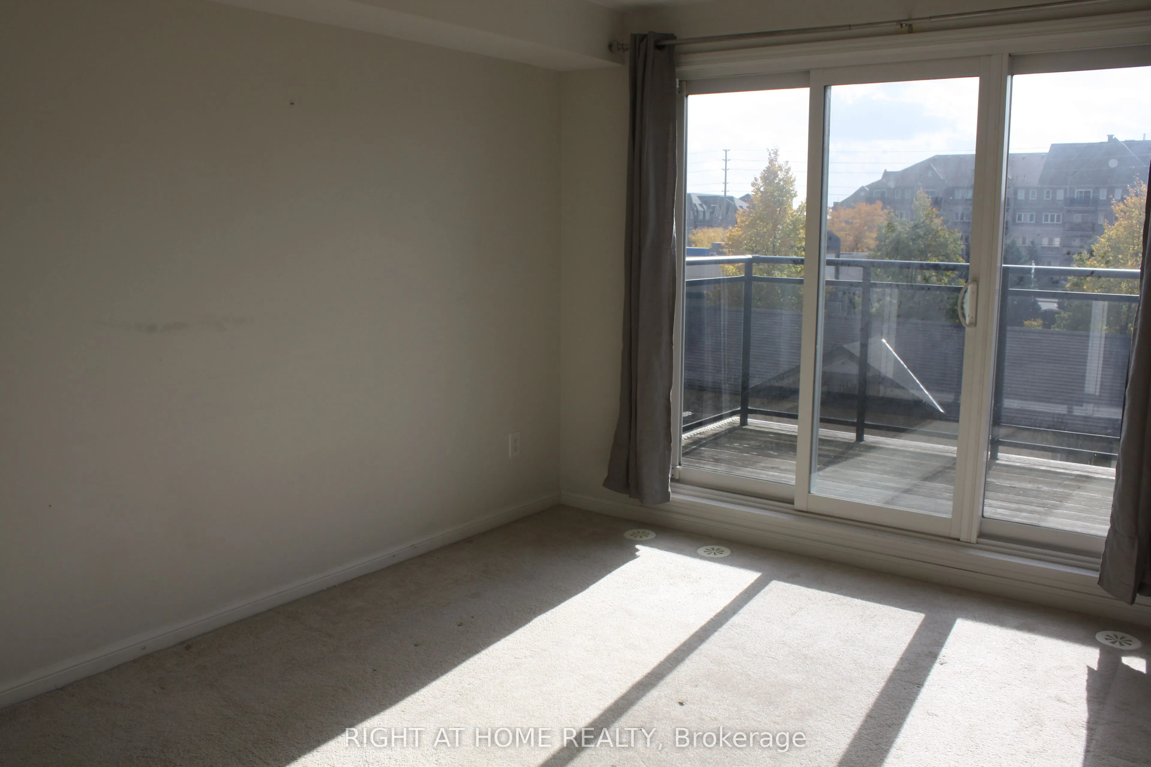 2891 Rio Court, #123