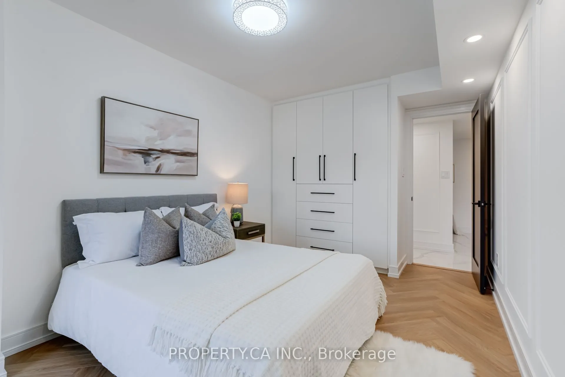 2175 Marine Drive, #306