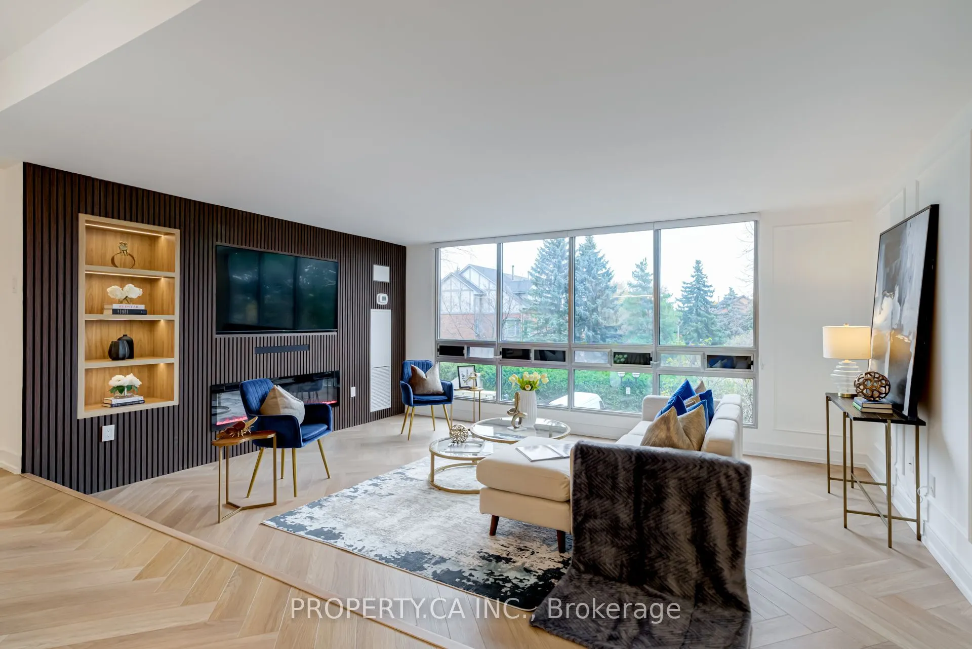 2175 Marine Drive, #306