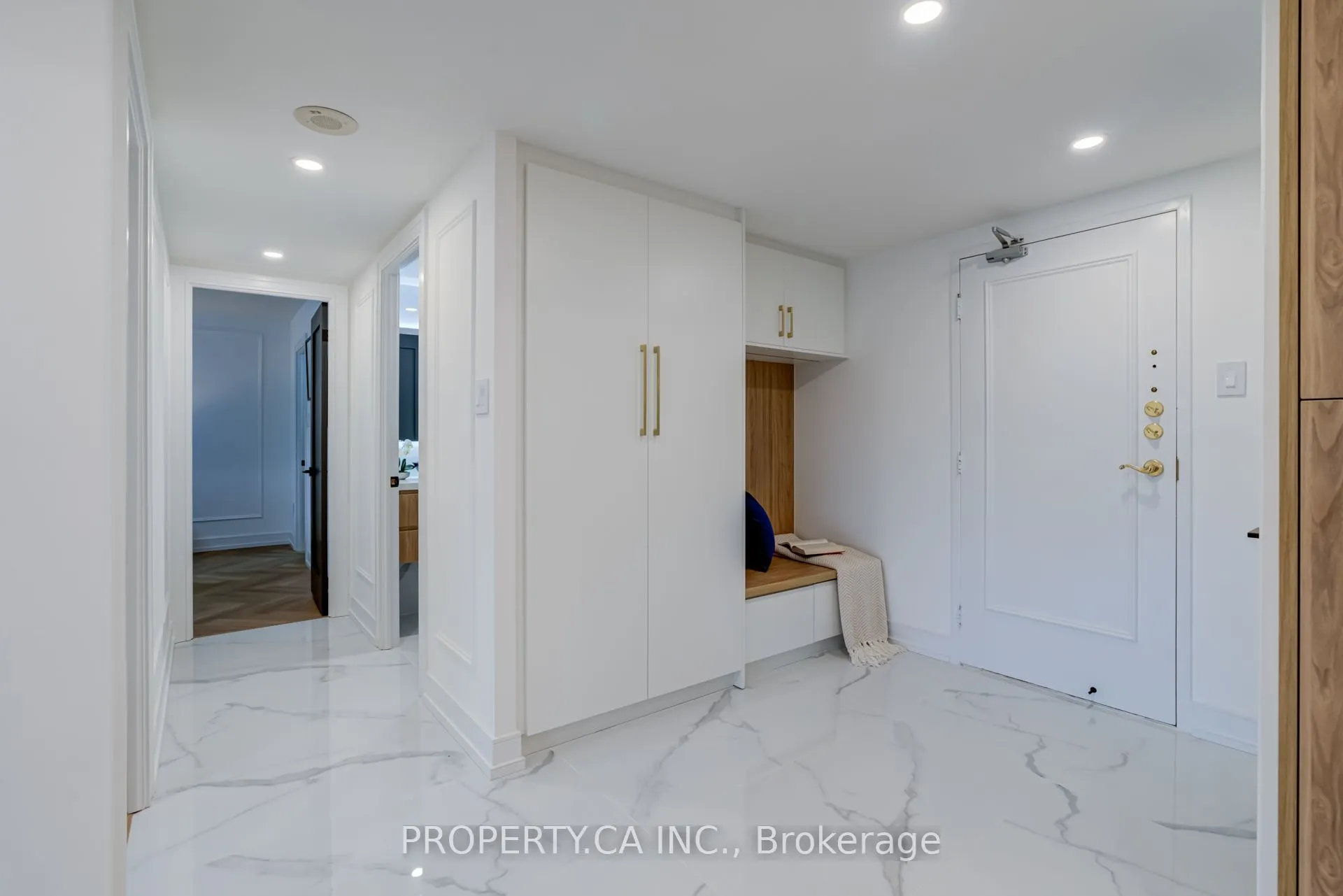 2175 Marine Drive, #306