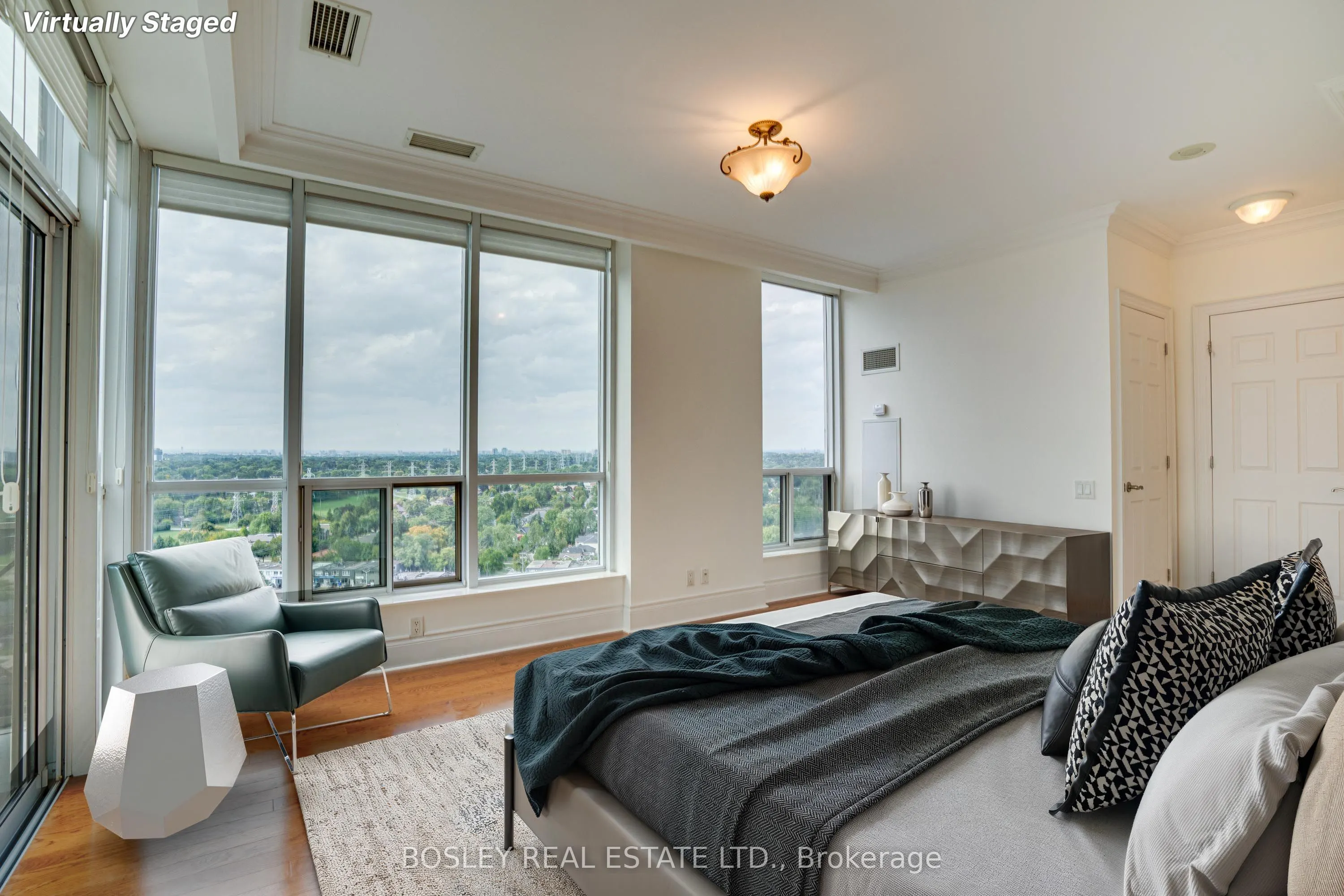 5229 Dundas Street W, #PH03